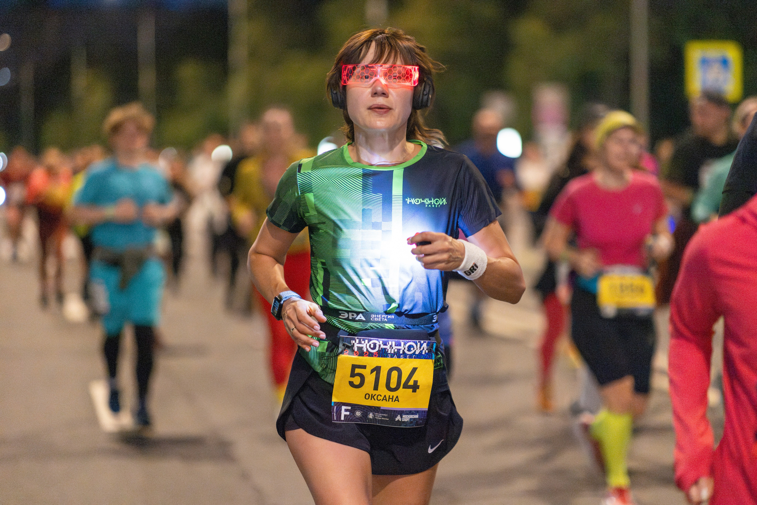 Ночной забег 2025. Фотограф Сергей Ловкий