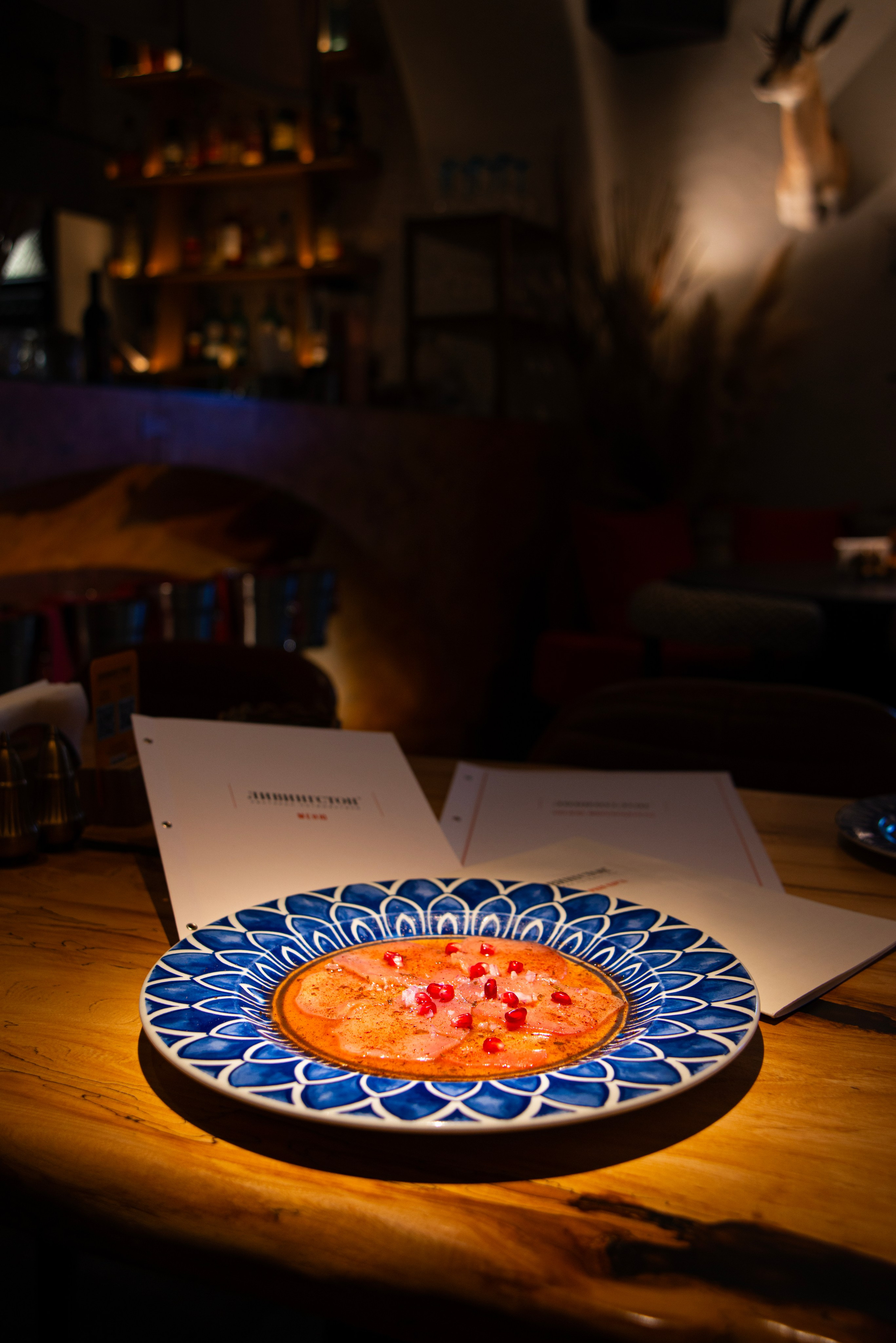 Контент и визуал для ресторана Ливингстон. Ксения Glossa. Портретный и репортажный фотограф в Самаре