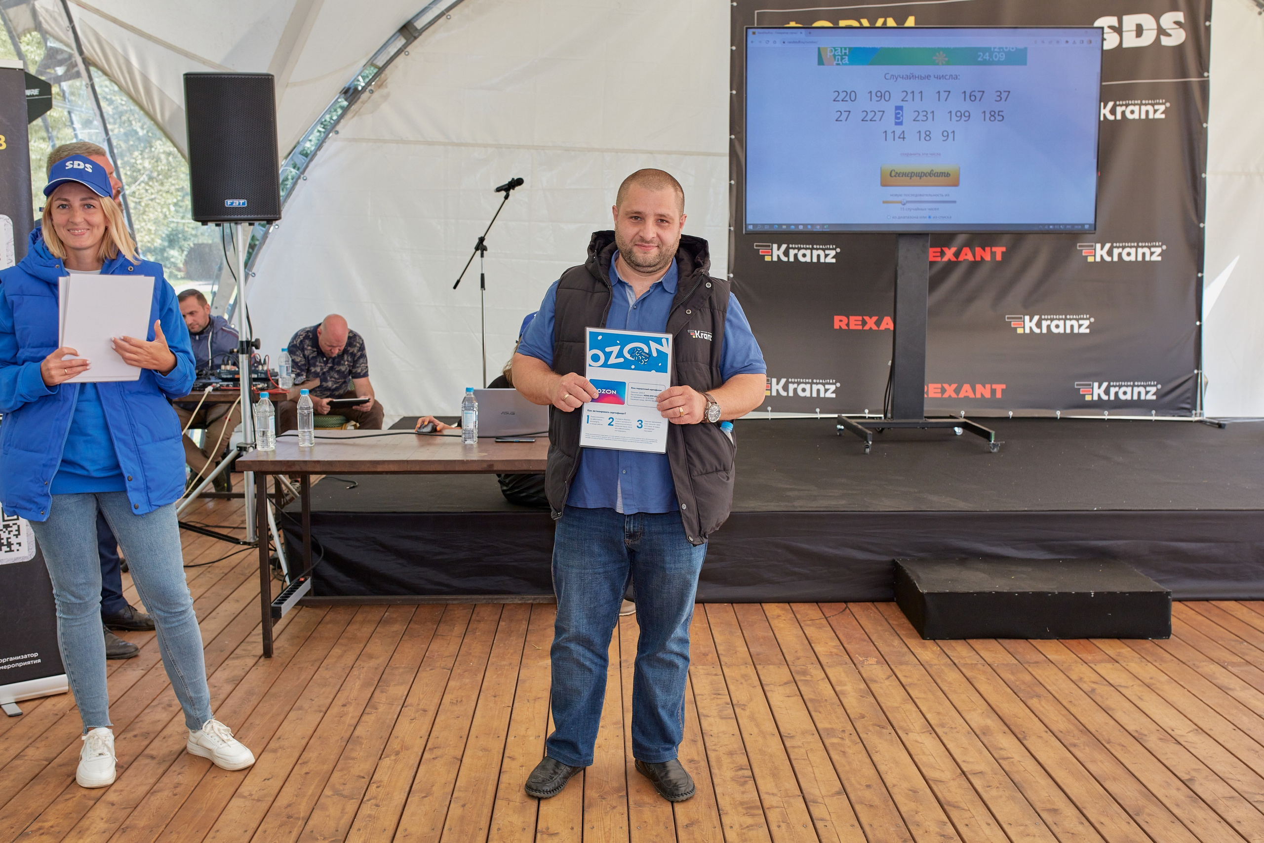 Форм электромонтажников Rexant и Kranz. Коммерческий фотограф в Москве Павел Володин — фотосъемка для бизнеса