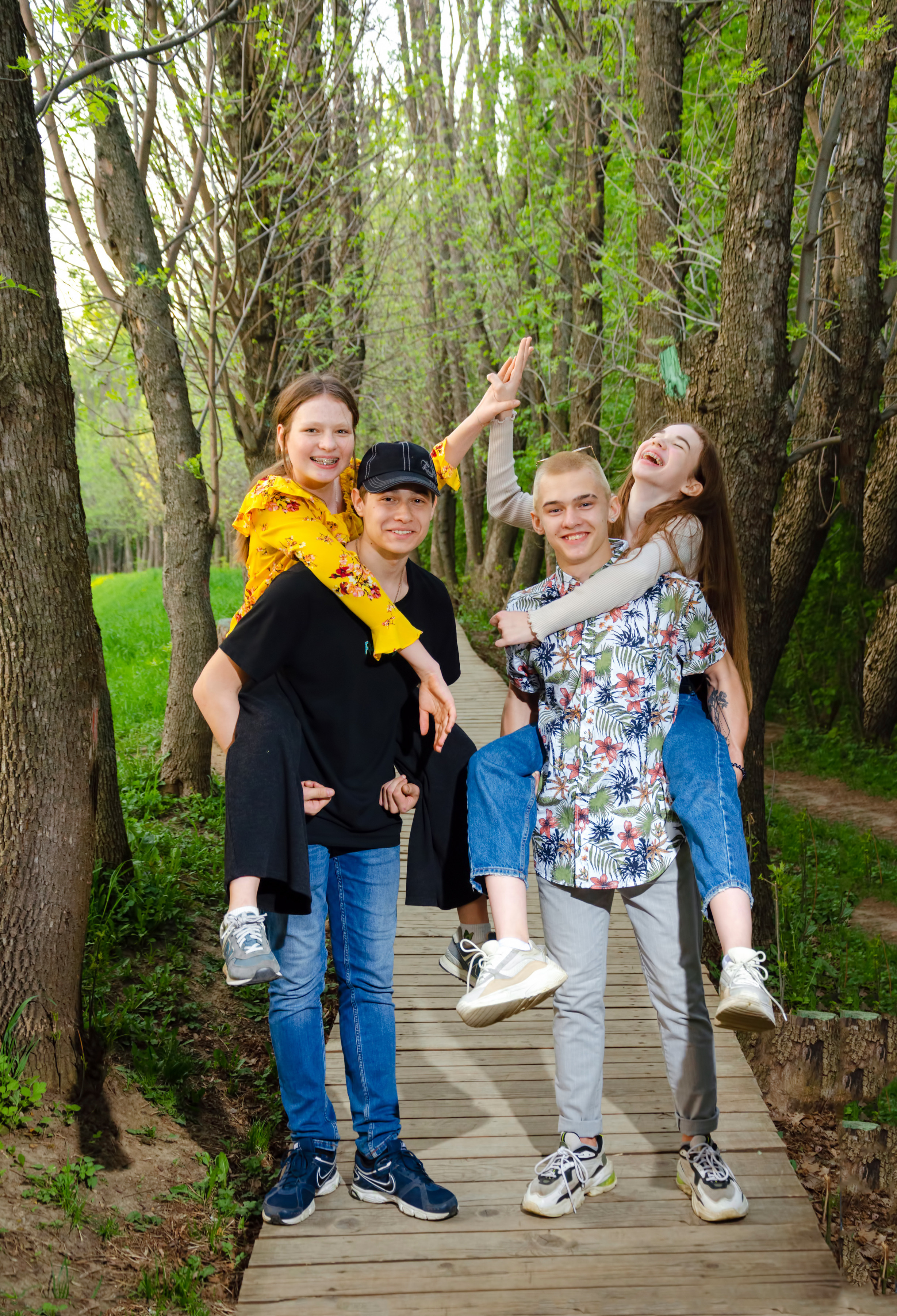 Старшие МАКСИ. Выпускные альбомы в Москве и области от Анны Гайдаш