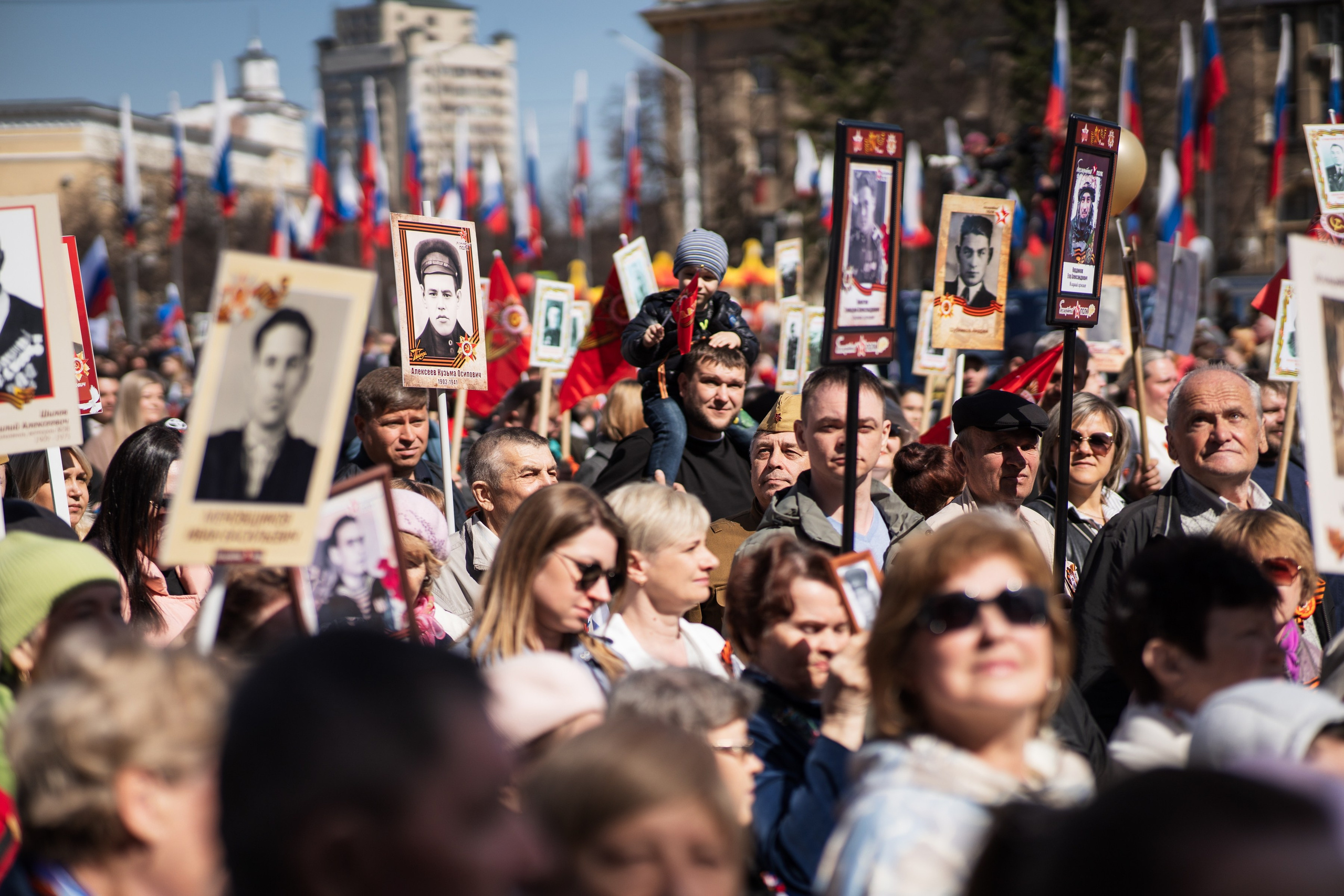 9 Мая | АЗОТ. Фотограф на любое событие в Кемерово