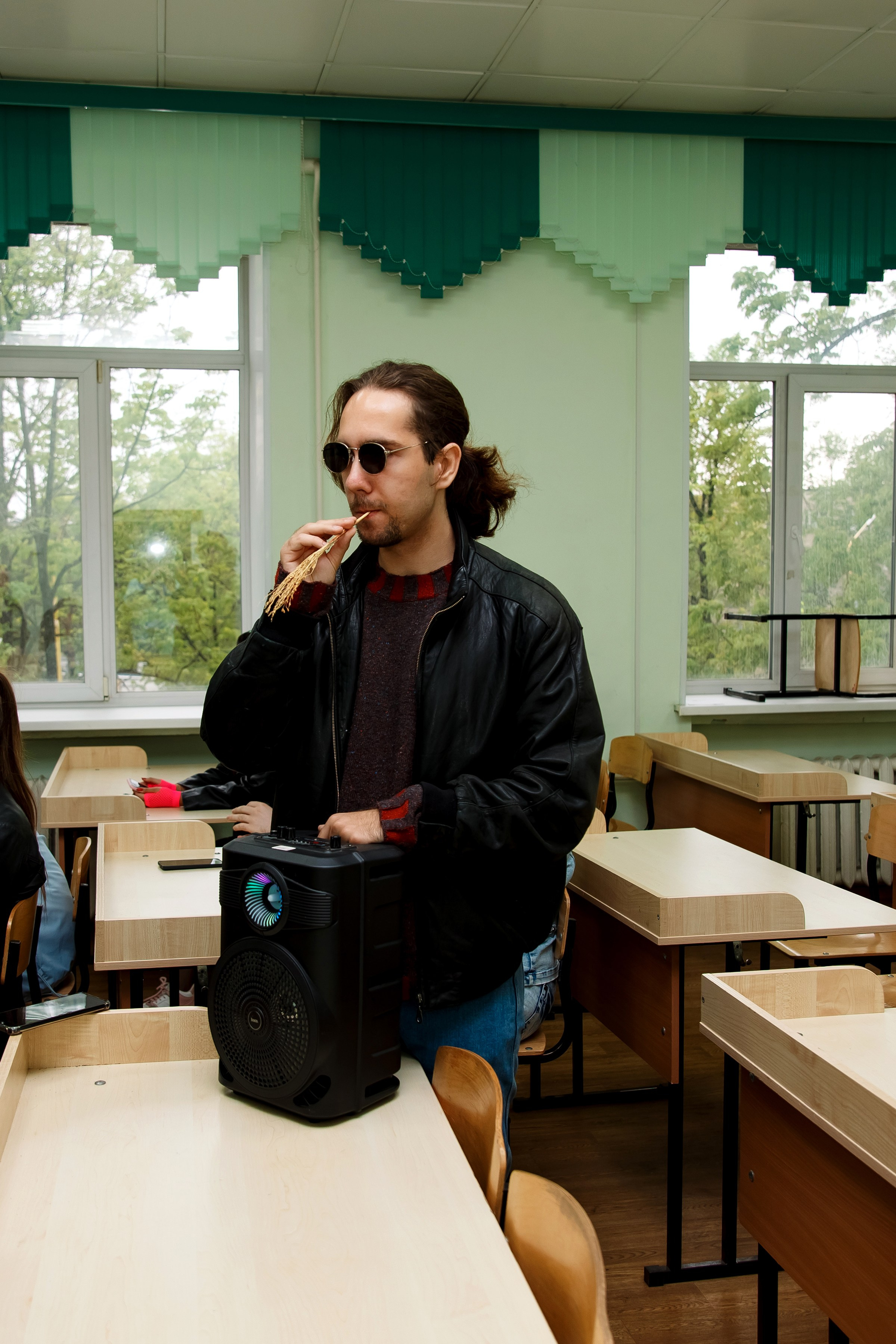 11 класс день не послушания в школе. Фотограф Любовь Корниенко, Примоский край