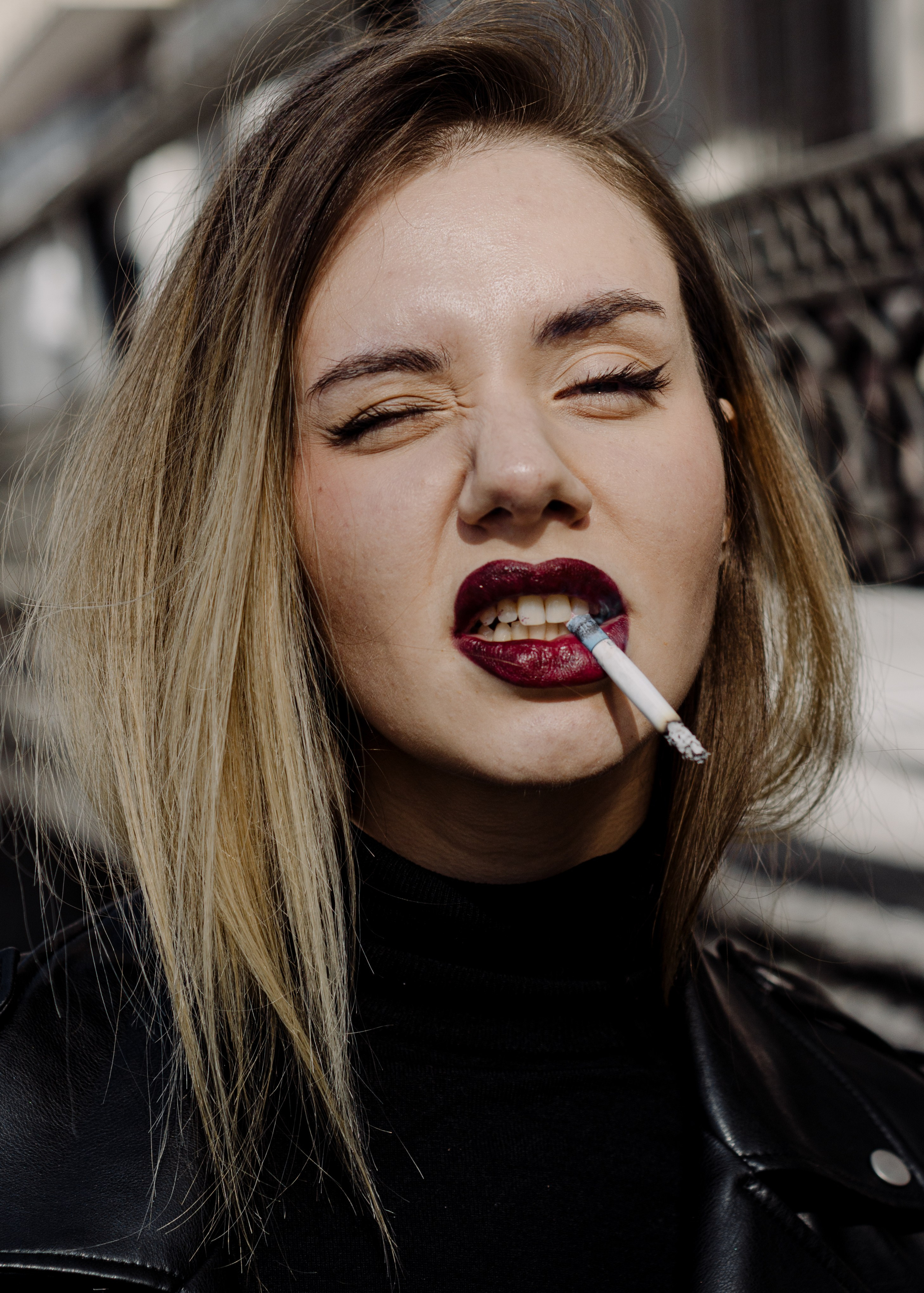 Настя & Сигареты. Фотограф Маша Ривер Ногинск Электросталь Москва