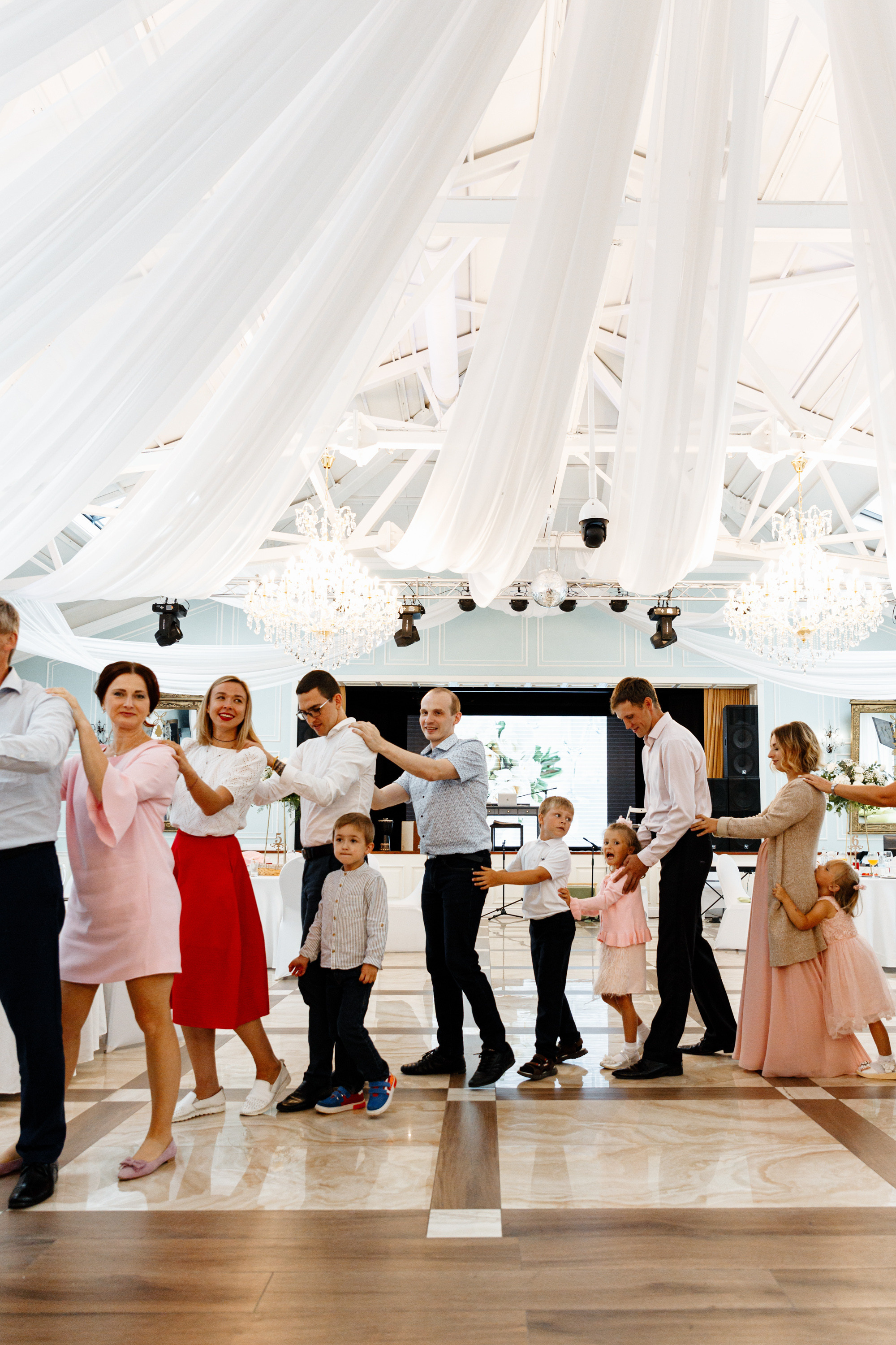 Марина и Николай. Белая Лошадь. Свадебный фотограф Балчугова Мария Екатеринбург