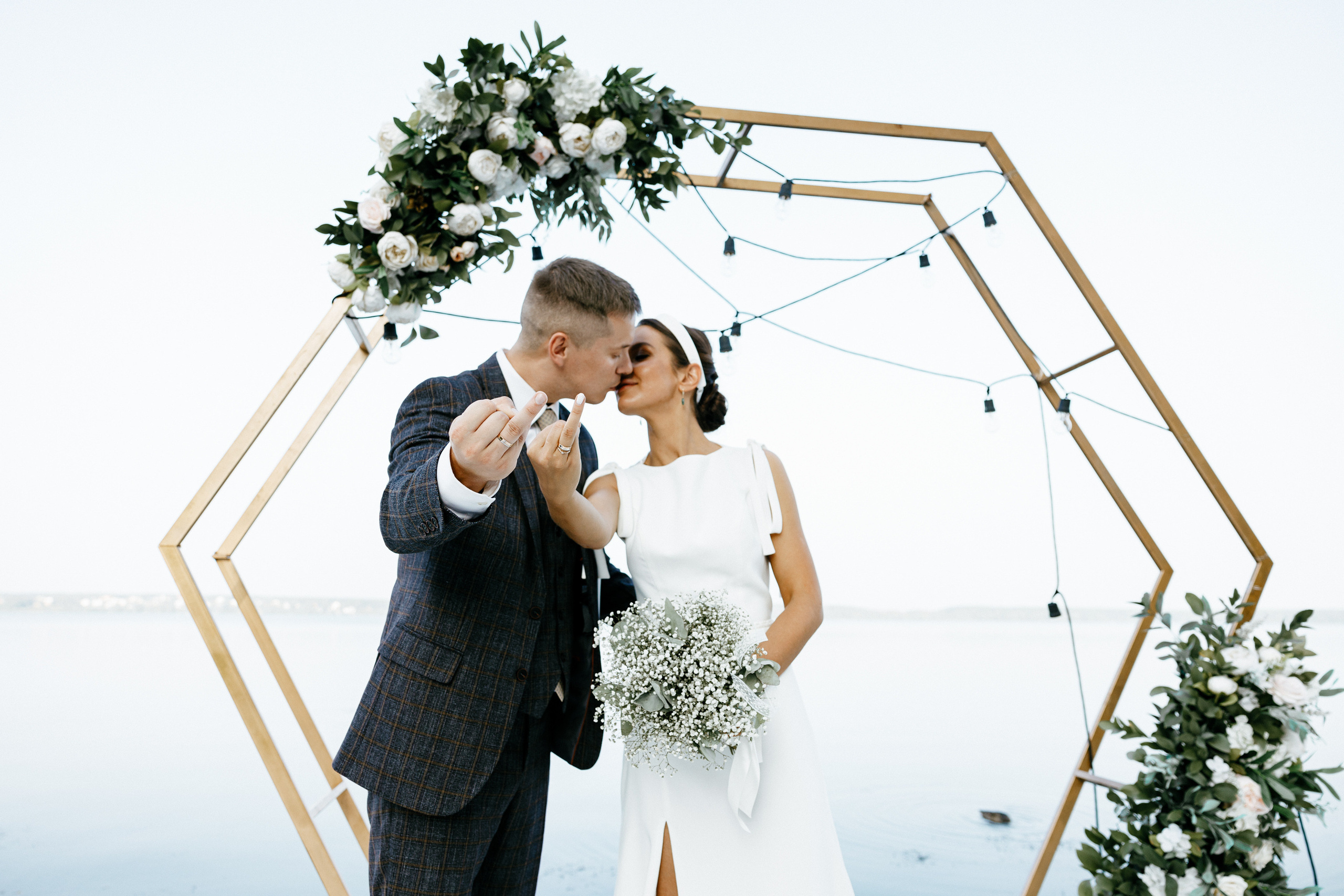 Дина и Антон. Шатер Яженю. Свадебный фотограф Балчугова Мария Екатеринбург