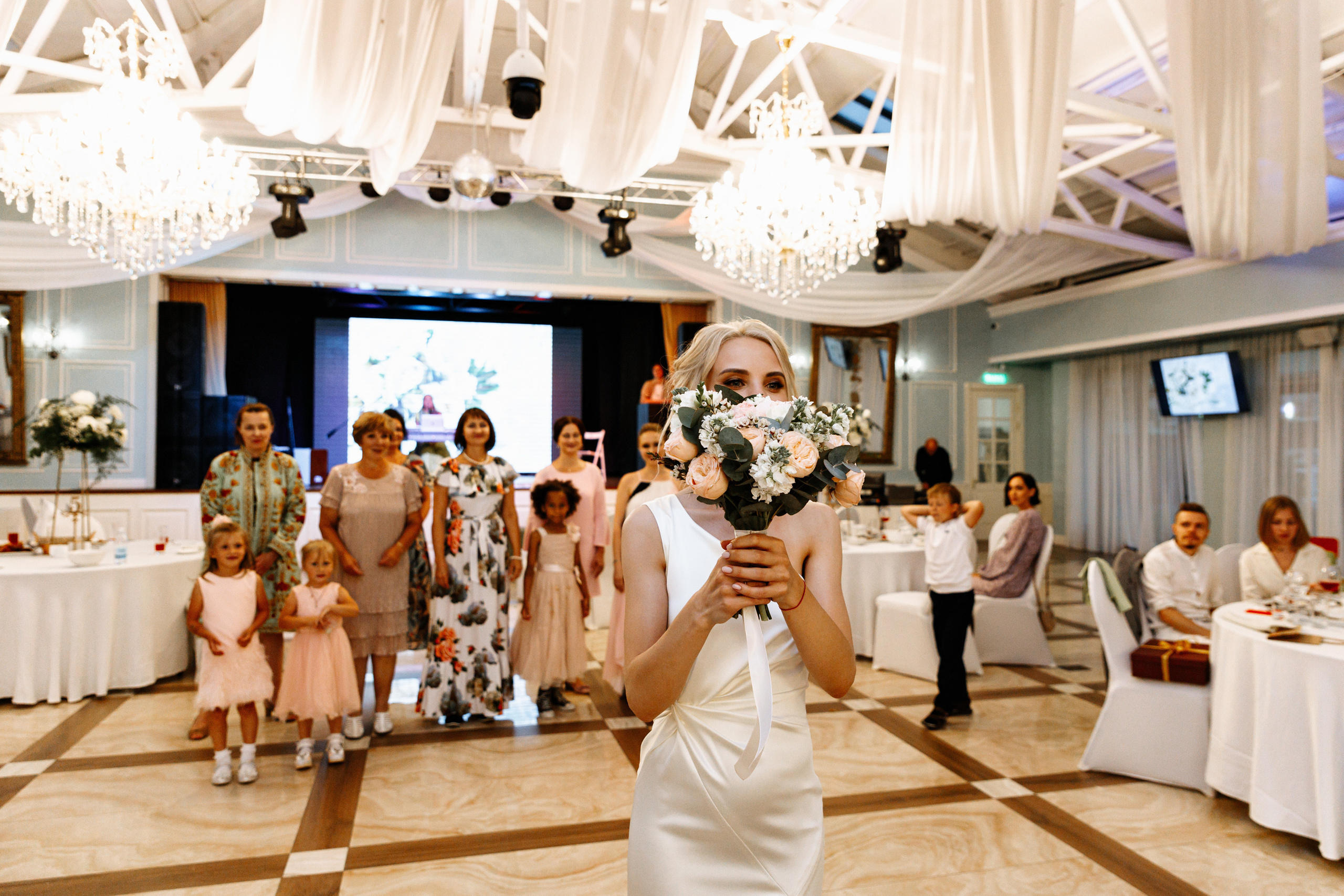 Марина и Николай. Белая Лошадь. Свадебный фотограф Балчугова Мария Екатеринбург