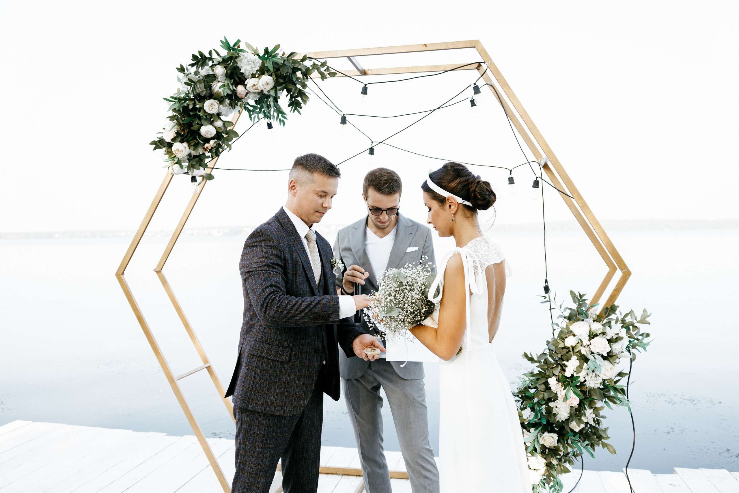 Дина и Антон. Шатер Яженю. Свадебный фотограф Балчугова Мария Екатеринбург