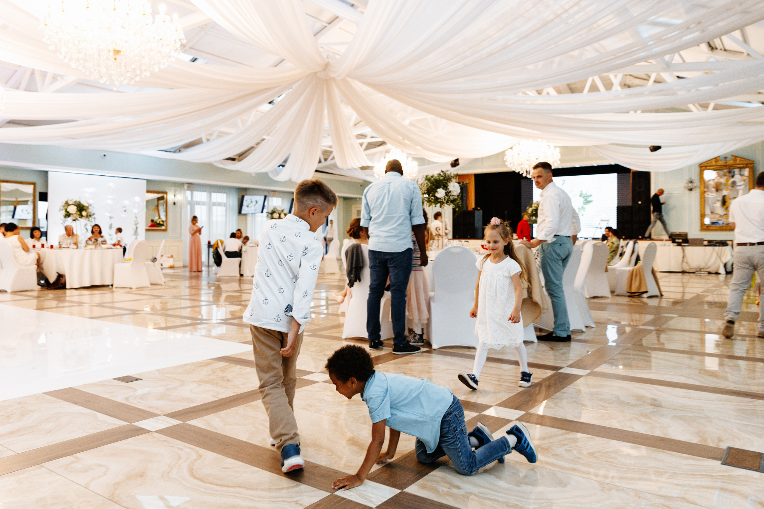 Марина и Николай. Белая Лошадь. Свадебный фотограф Балчугова Мария Екатеринбург