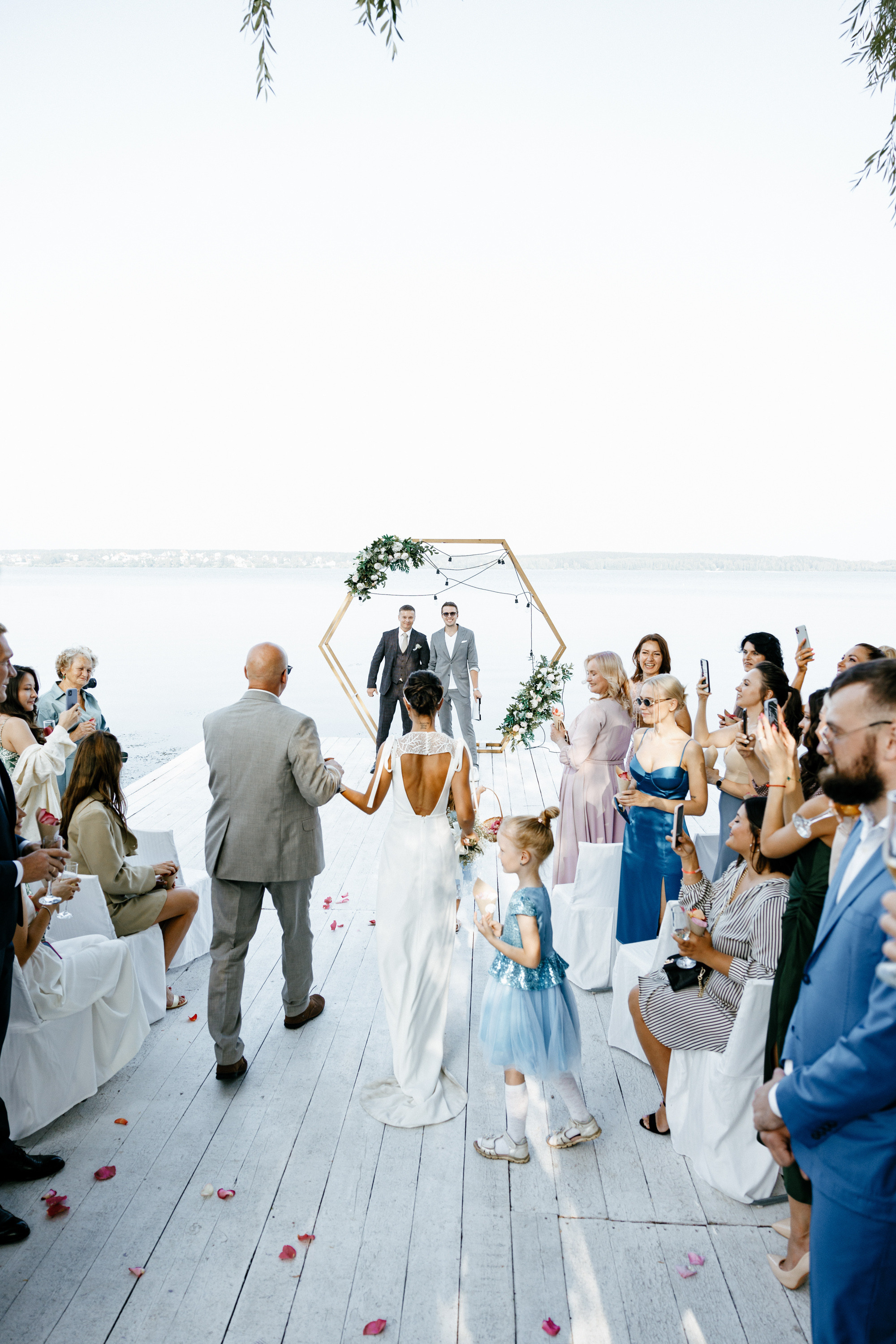 Дина и Антон. Шатер Яженю. Свадебный фотограф Балчугова Мария Екатеринбург