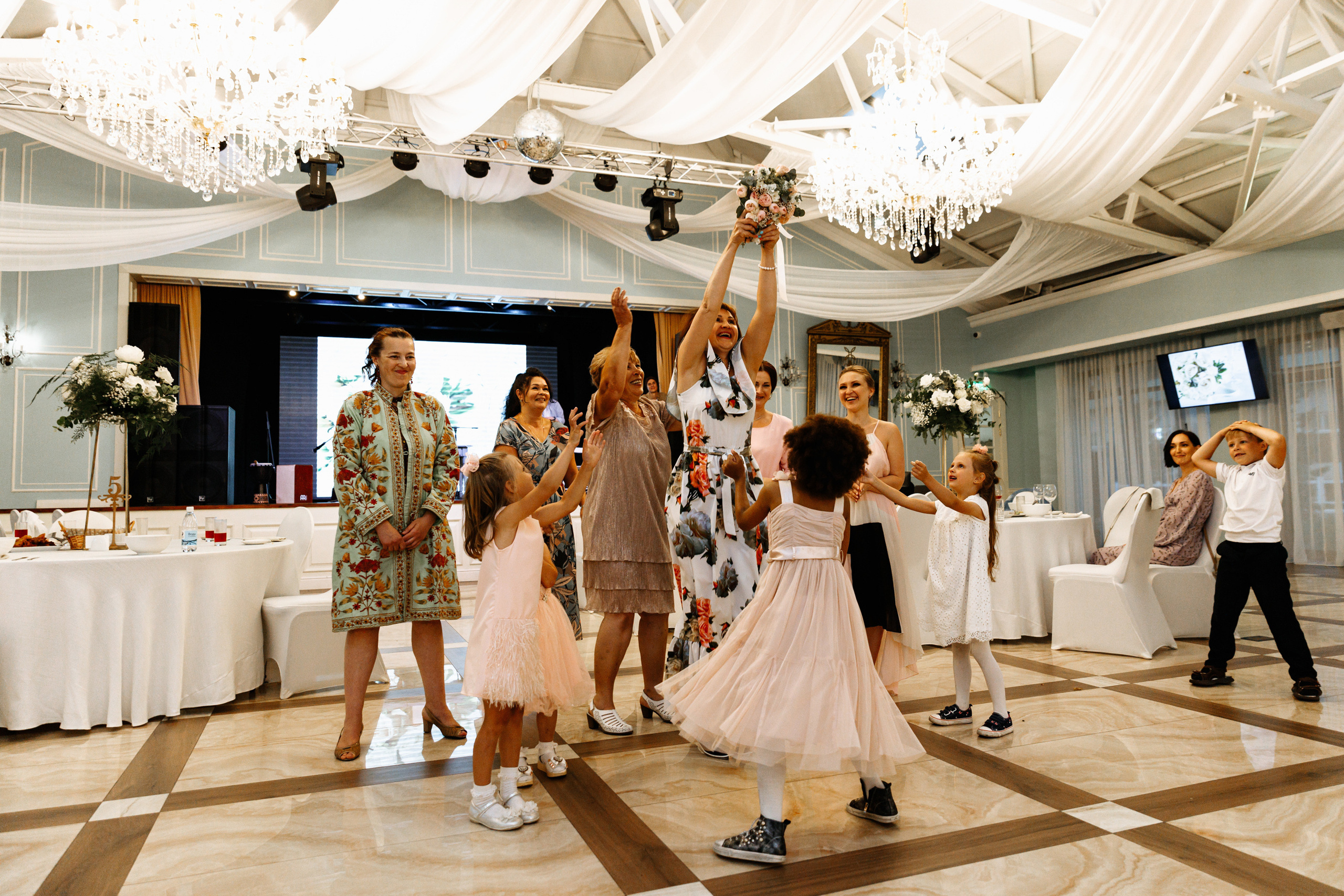 Марина и Николай. Белая Лошадь. Свадебный фотограф Балчугова Мария Екатеринбург