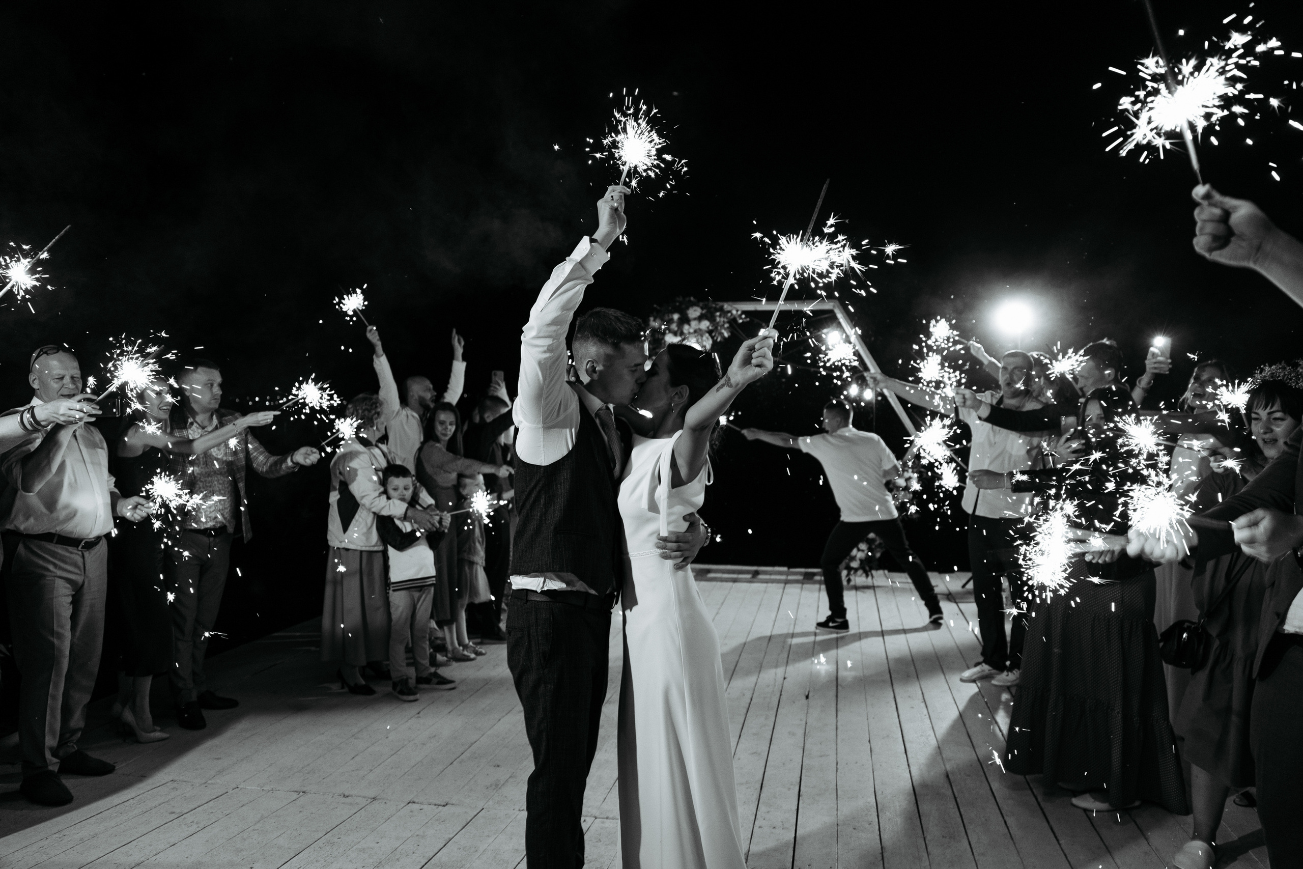 Дина и Антон. Шатер Яженю. Свадебный фотограф Балчугова Мария Екатеринбург