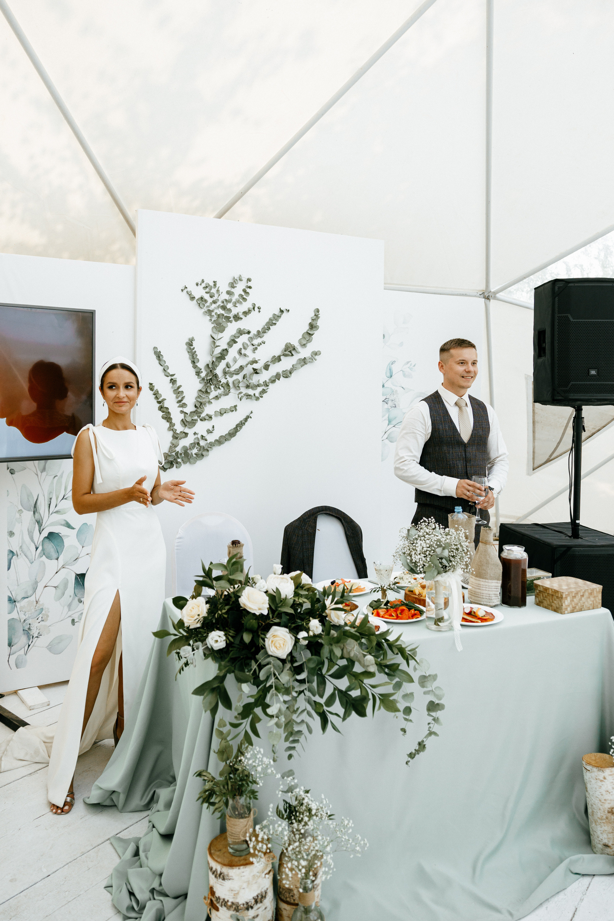 Дина и Антон. Шатер Яженю. Свадебный фотограф Балчугова Мария Екатеринбург