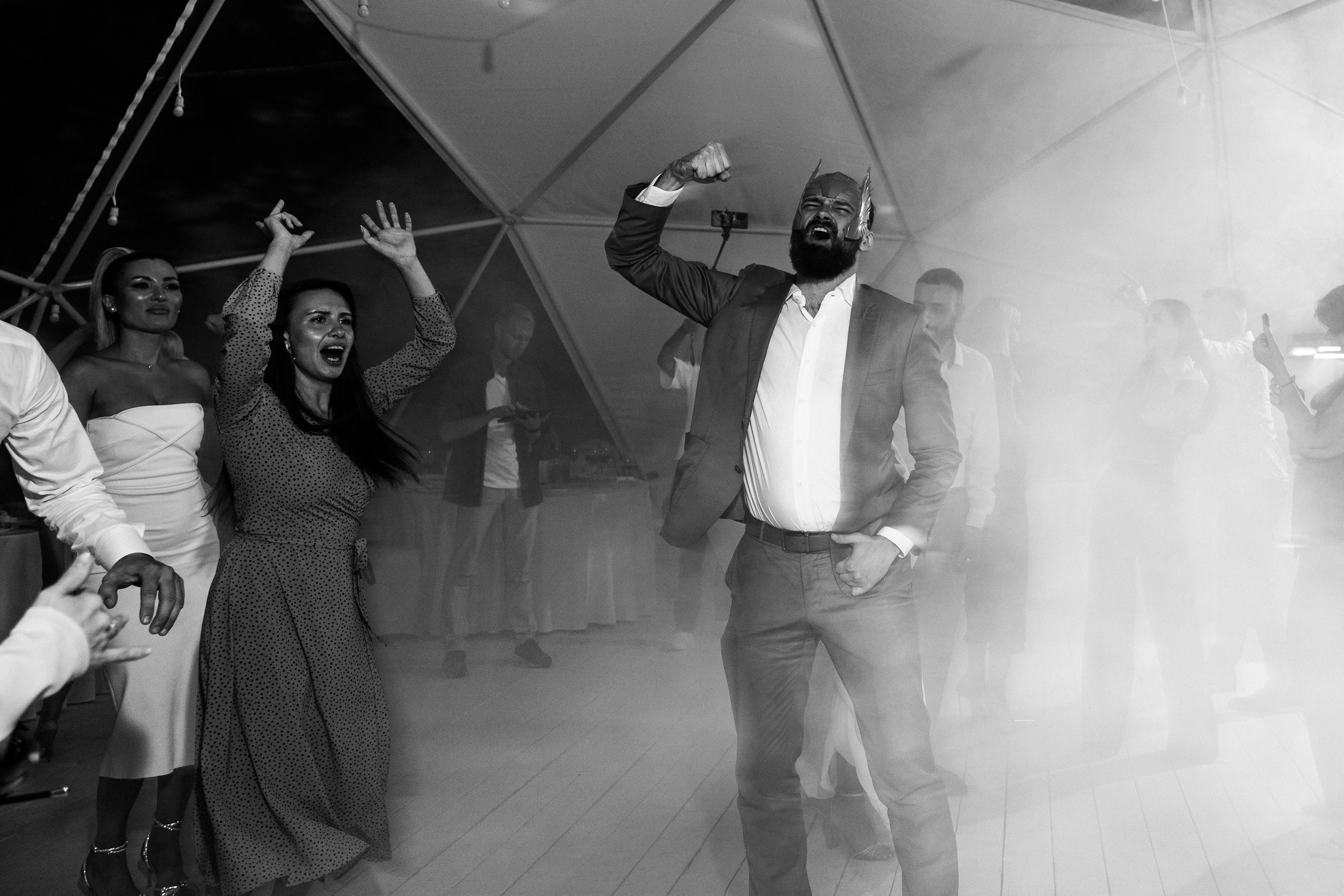 Дина и Антон. Шатер Яженю. Свадебный фотограф Балчугова Мария Екатеринбург