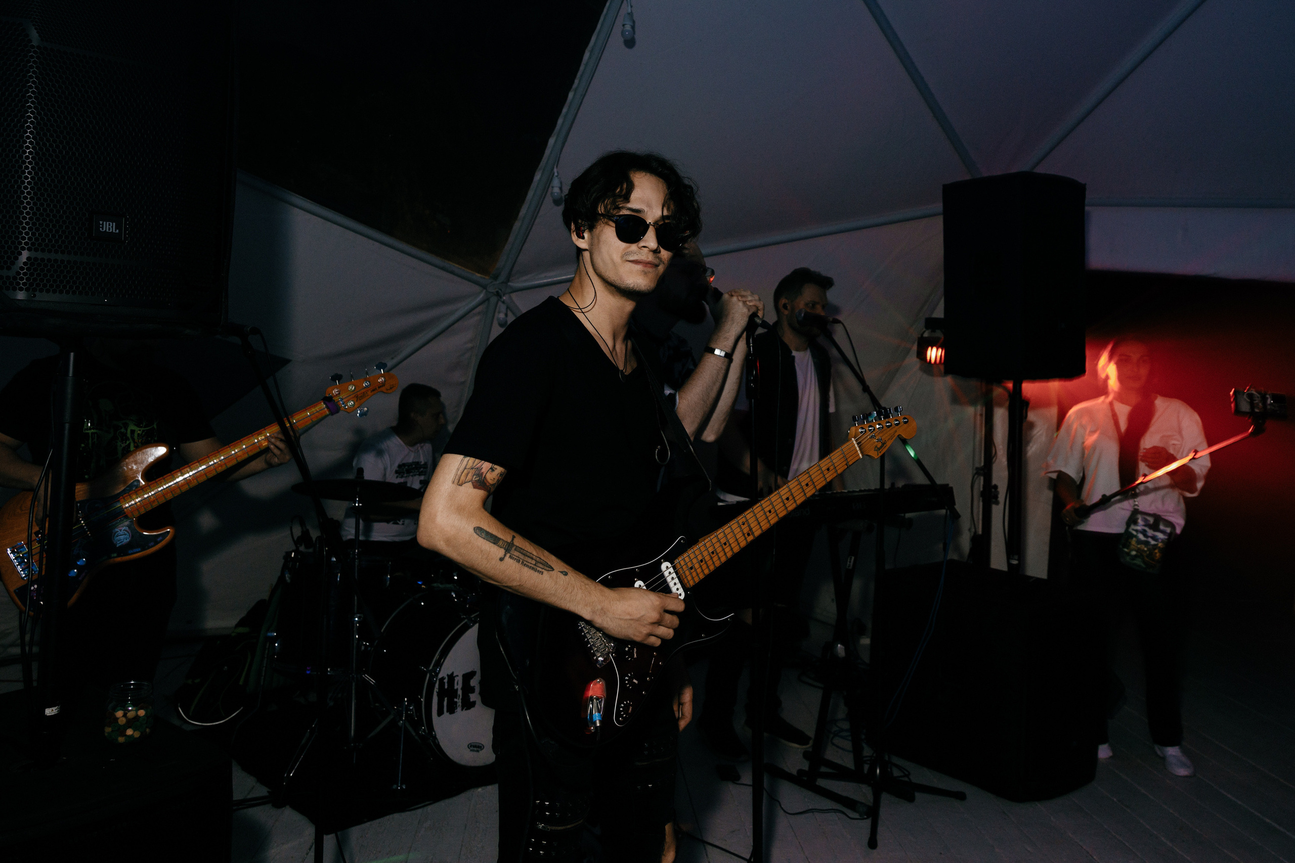 Дина и Антон. Шатер Яженю. Свадебный фотограф Балчугова Мария Екатеринбург