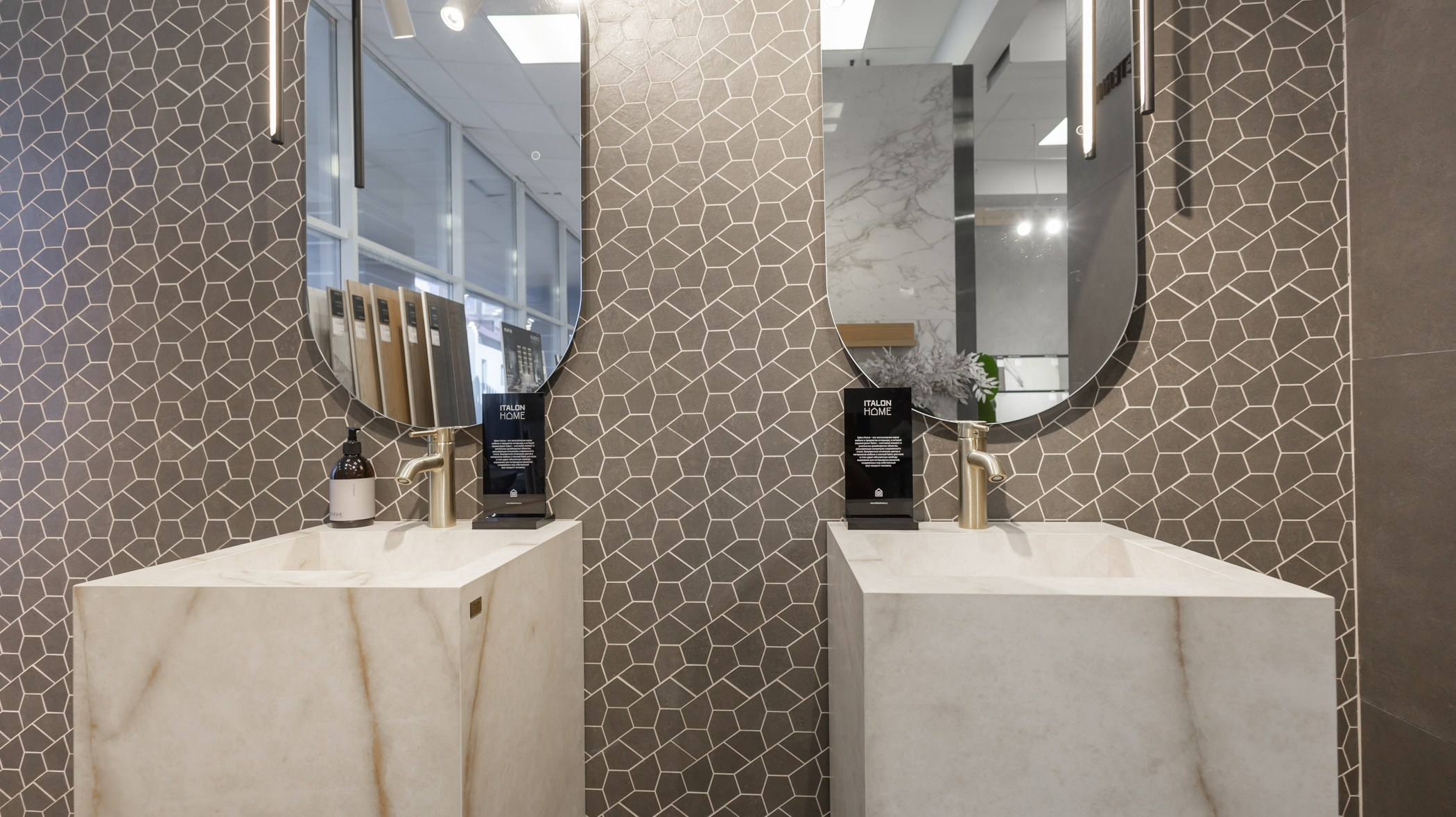 Интерьерная. Фотограф свадебный, репортажный, индивидуальный, фото для маркетплейсов, брендов, автосалонов