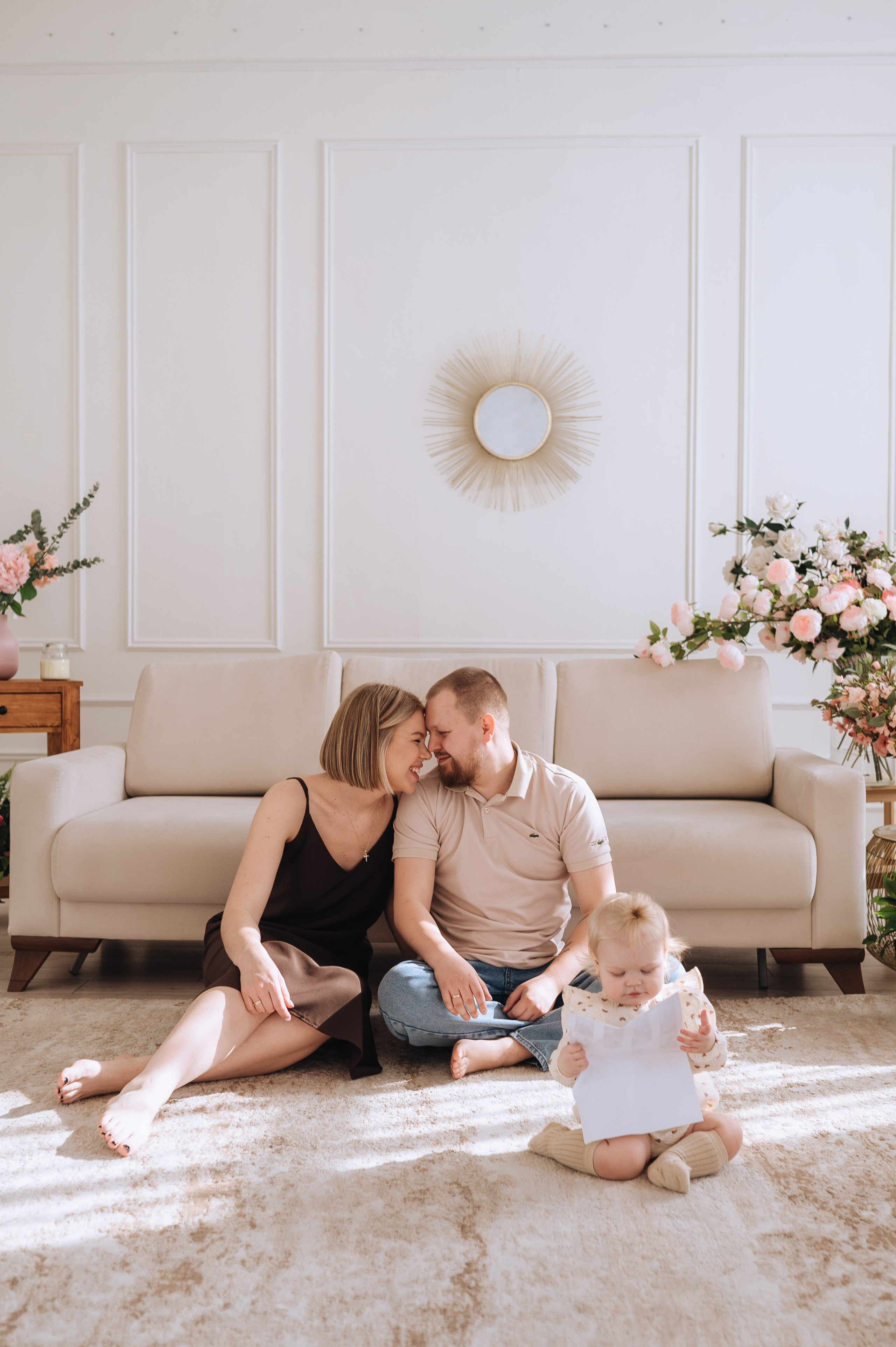 Семейная фотосессия на годик Евы. Фотограф в Москве и Московской области Таня Яблочкина