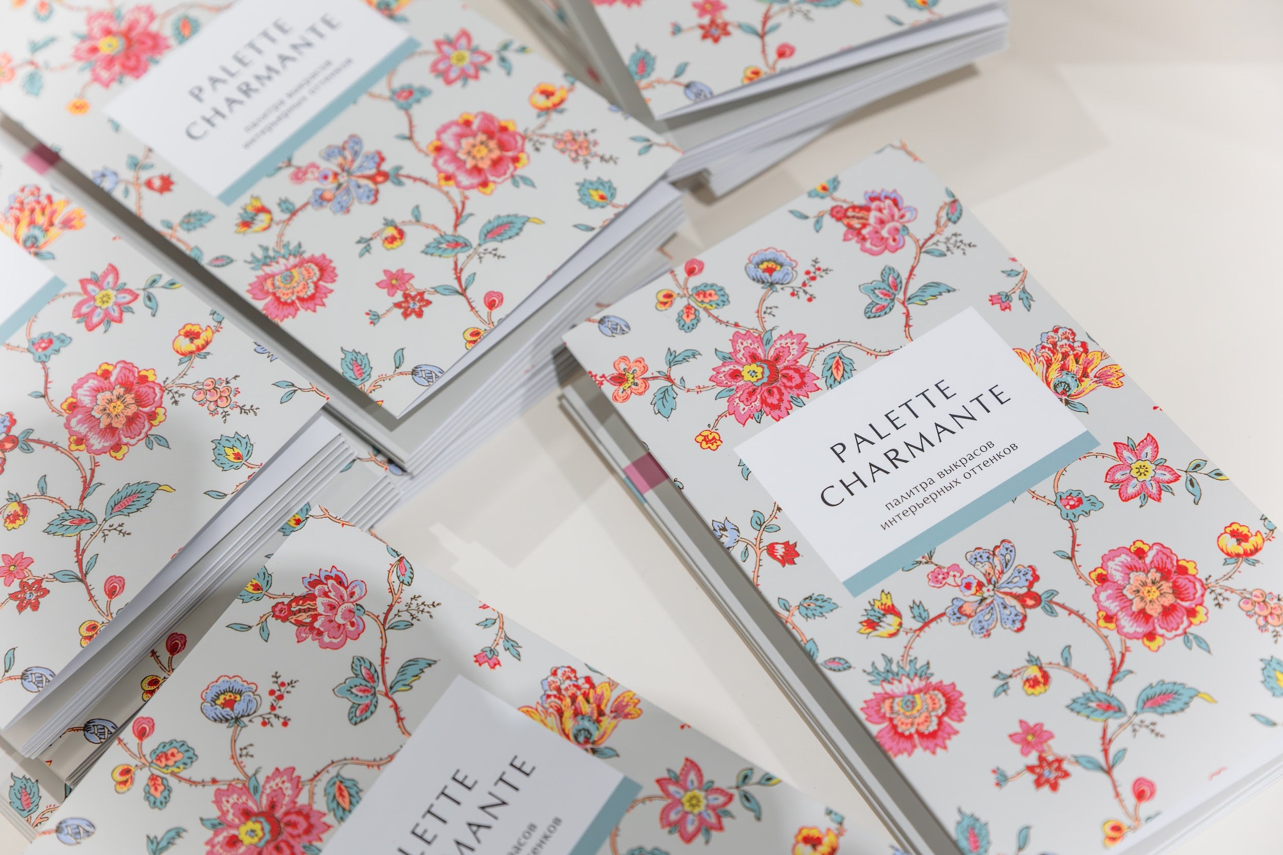 LOYMINA Group на 30-й юбилейной Международной строительно-интерьерной выставке MosBuild 2025. L. Deco интерьерный салон. Краски/обои/лепной декор