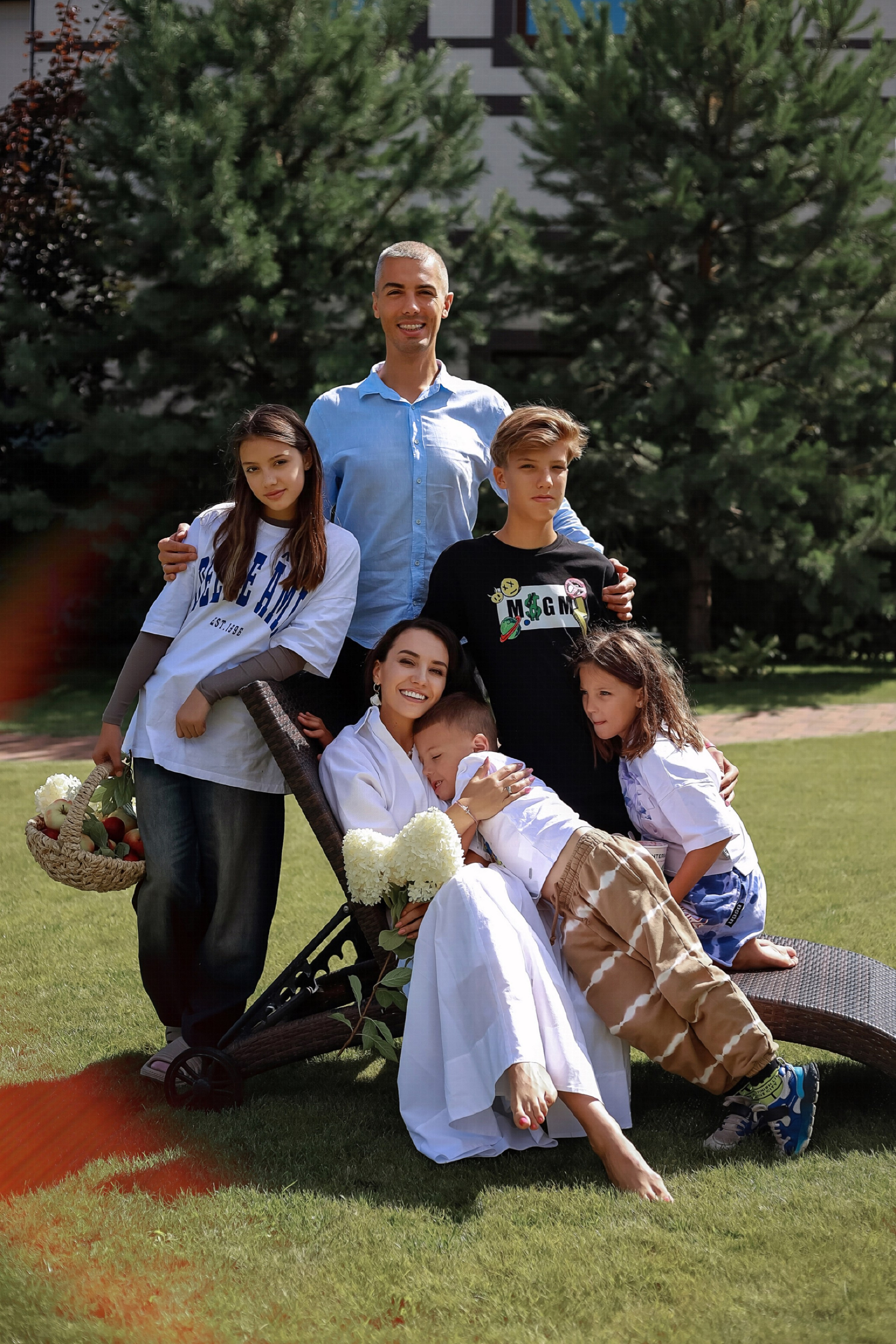 Елена и семья. Фотограф в Москве Ксения Мокрушина | Brand & Women photographer