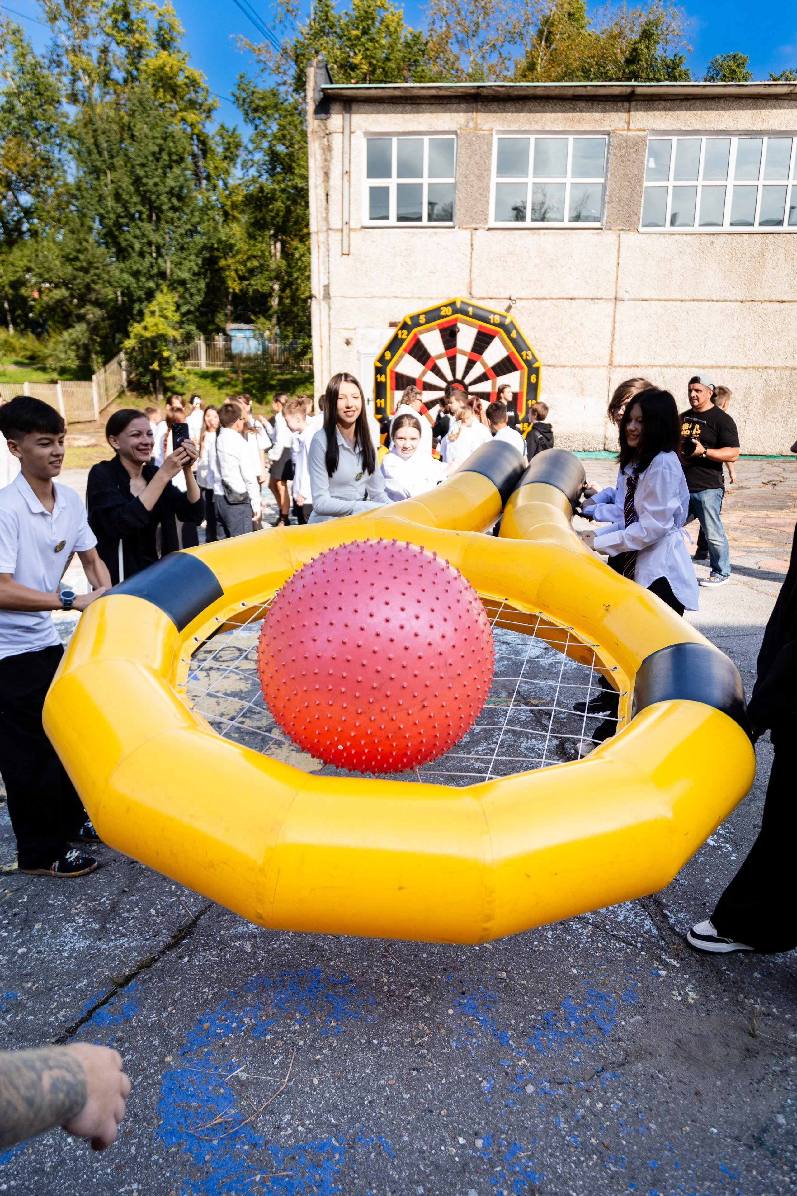 Гимназия № 50. Детский фотограф видеограф в Хабаровске Михаил Орлов