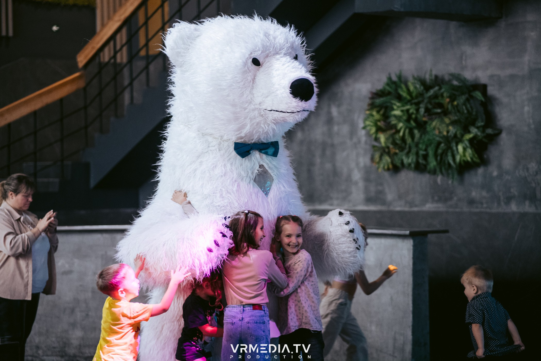 Baby time в баре «Друзья»