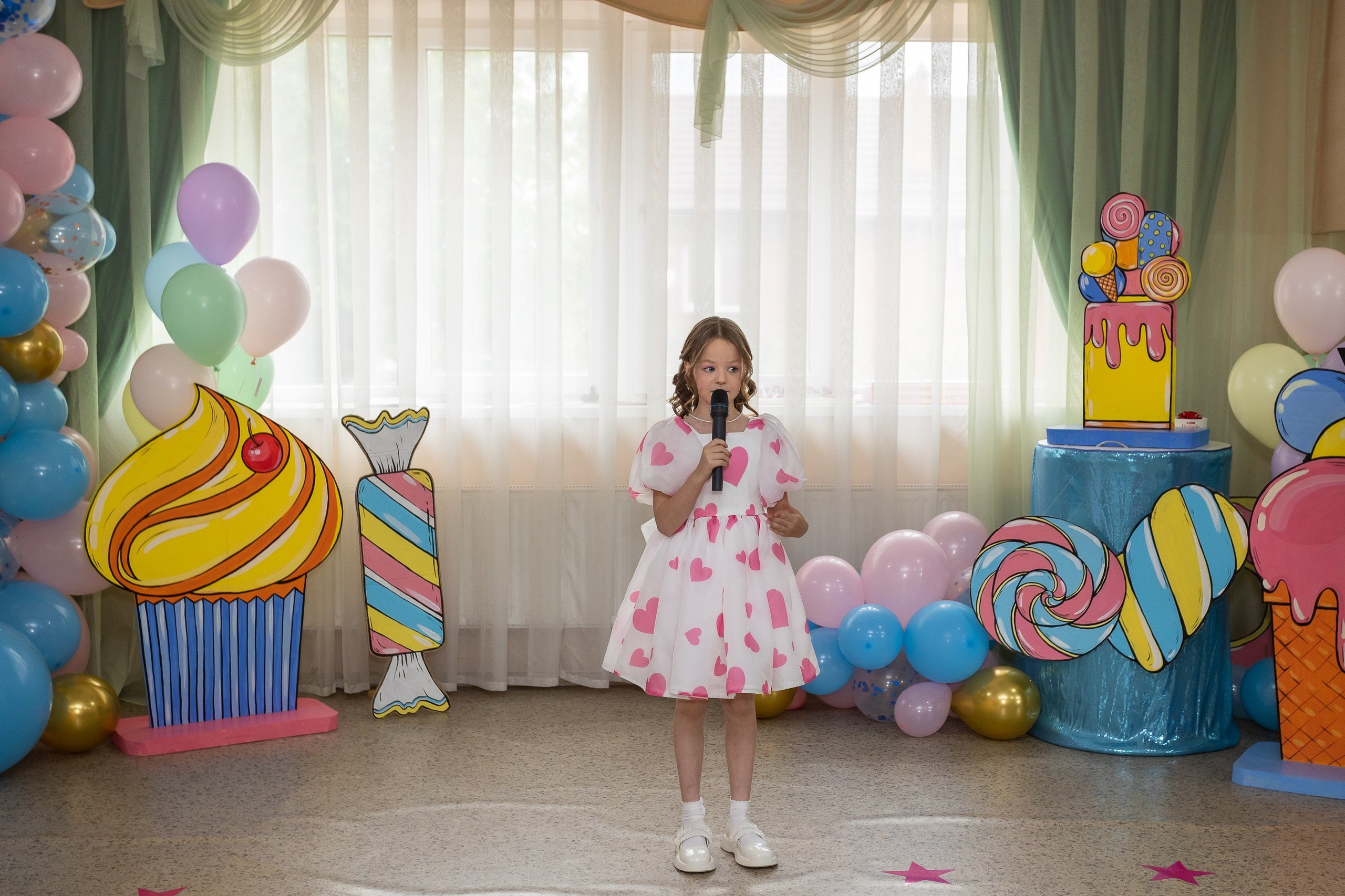 Выпускной Детский сад, 2 часа, 8000. Выпускные альбомы Майкоп, Краснодар Елена Золотарева