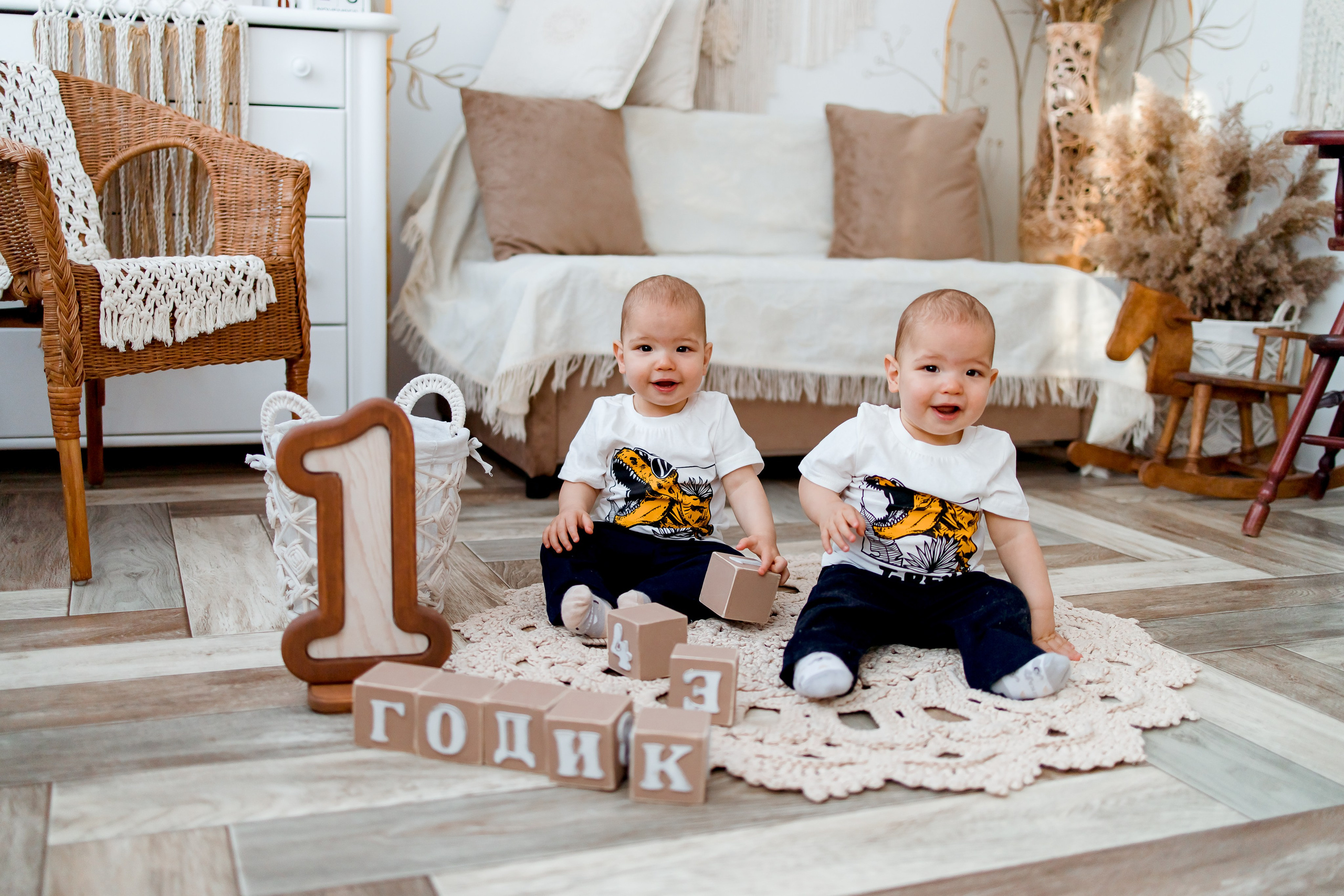 Федя и Лёва, 1 годик. Семейный и детский фотограф в Железногорске Саламахо Ольга