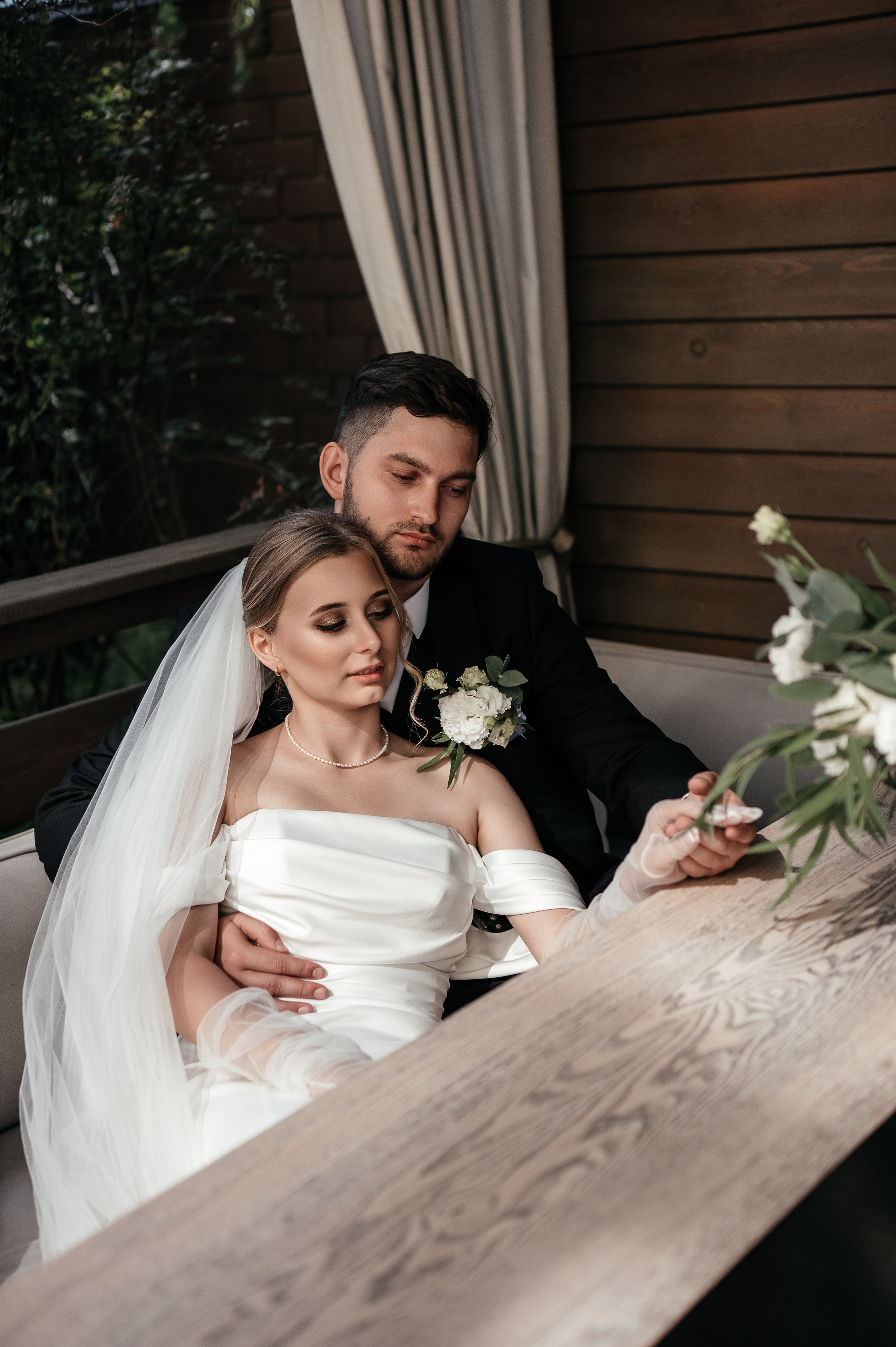 Даниил и Валерия. Черная утка. Полный день. Фотограф Екатерина Бочарникова