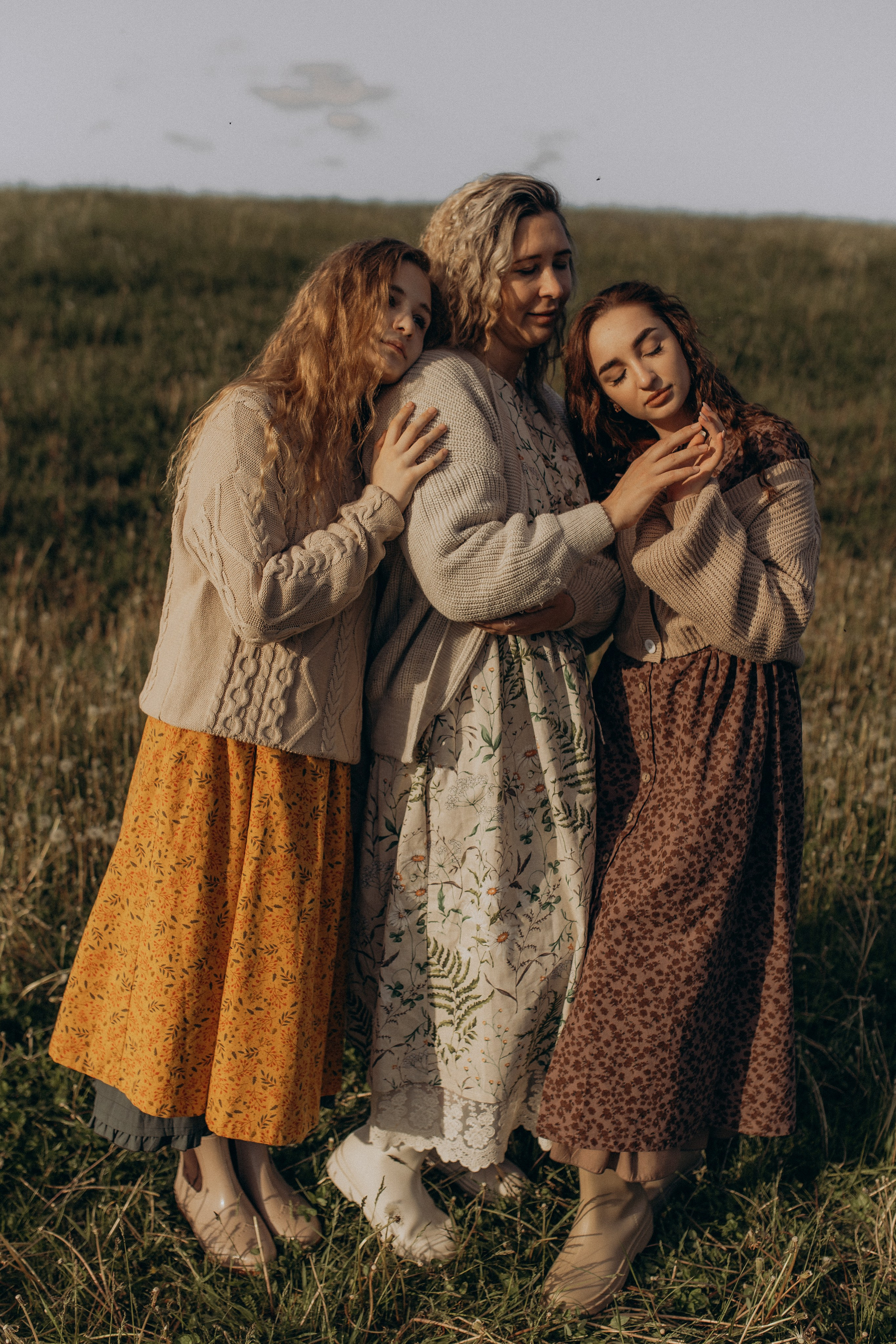 Настя с Дарьей и Ульяной. Семейный фотограф lifestyle в Новосибирске Елена Шпилевая