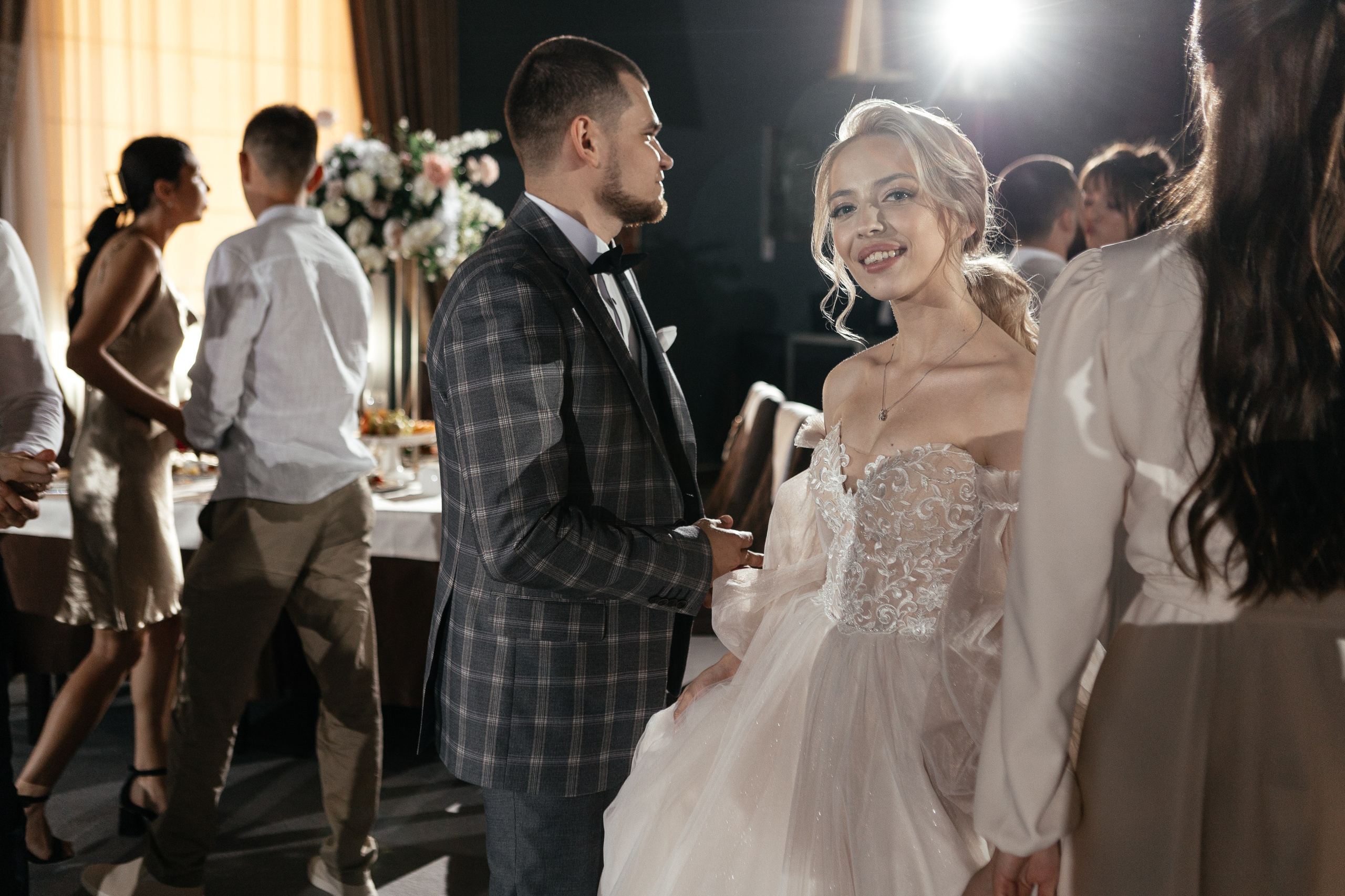 Свадебный фотограф Уфа — Руслан ГабдлисламовЖивые эмоции, красивые кадры, воспоминания на всю жизнь.Работаю по всей Республике Башкортоста. Свадебный фотограф Уфа Руслан Габдлисламов