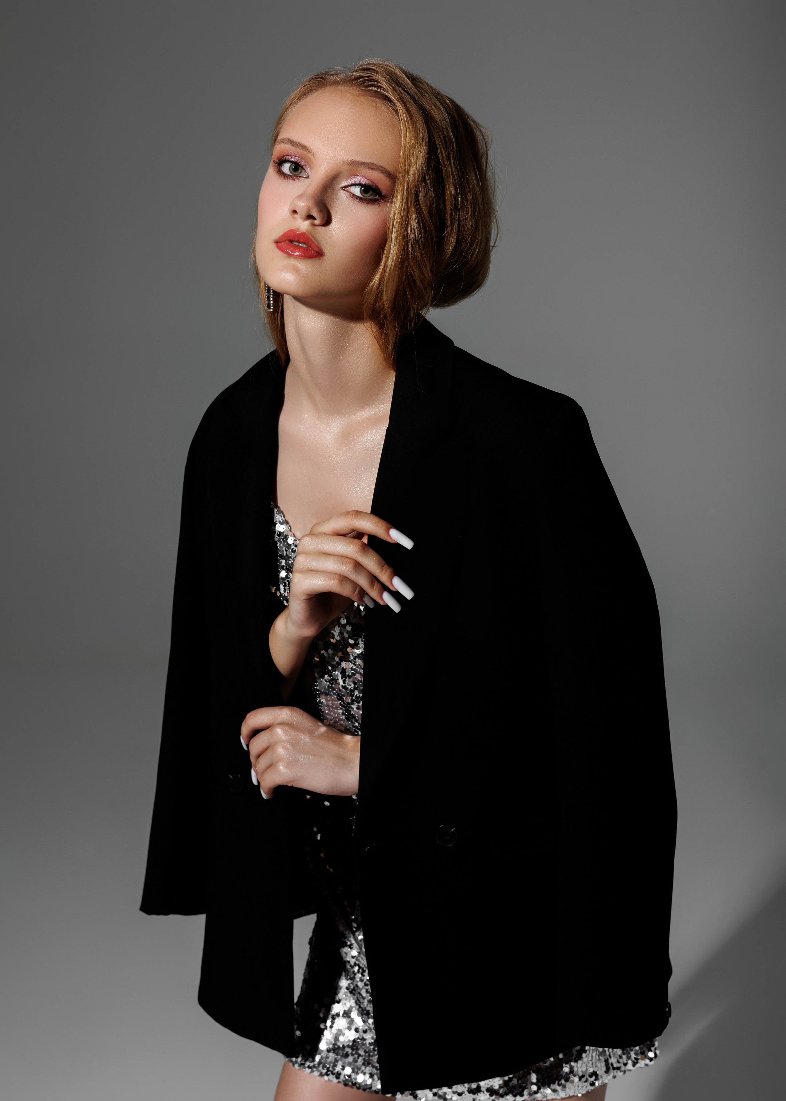 Пиджак оверсайз . Цвет - чёрный