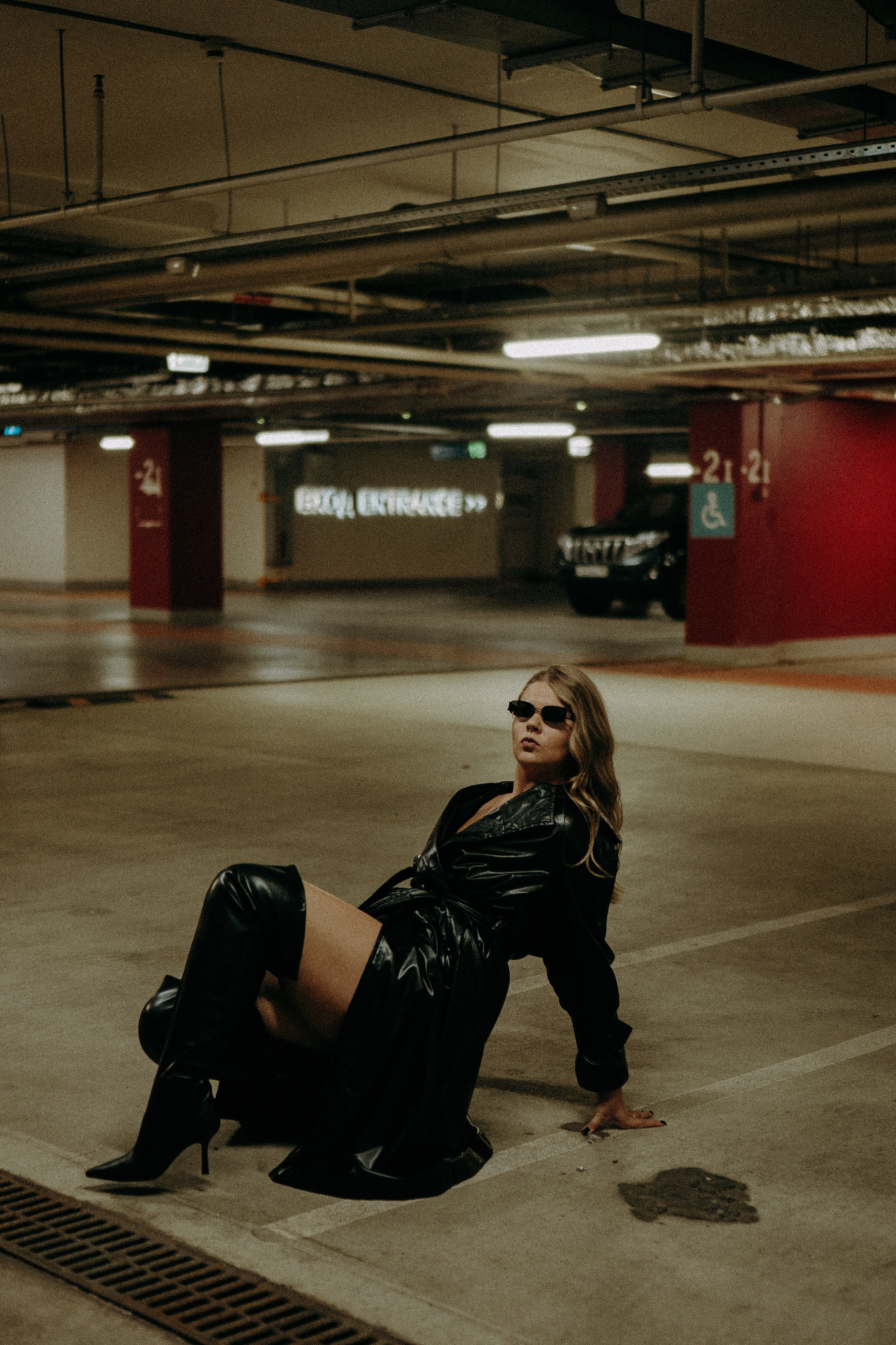 НА ПАРКОВКЕ. Профессиональный фотограф, Санкт-Петербург — Виктория Богомолова