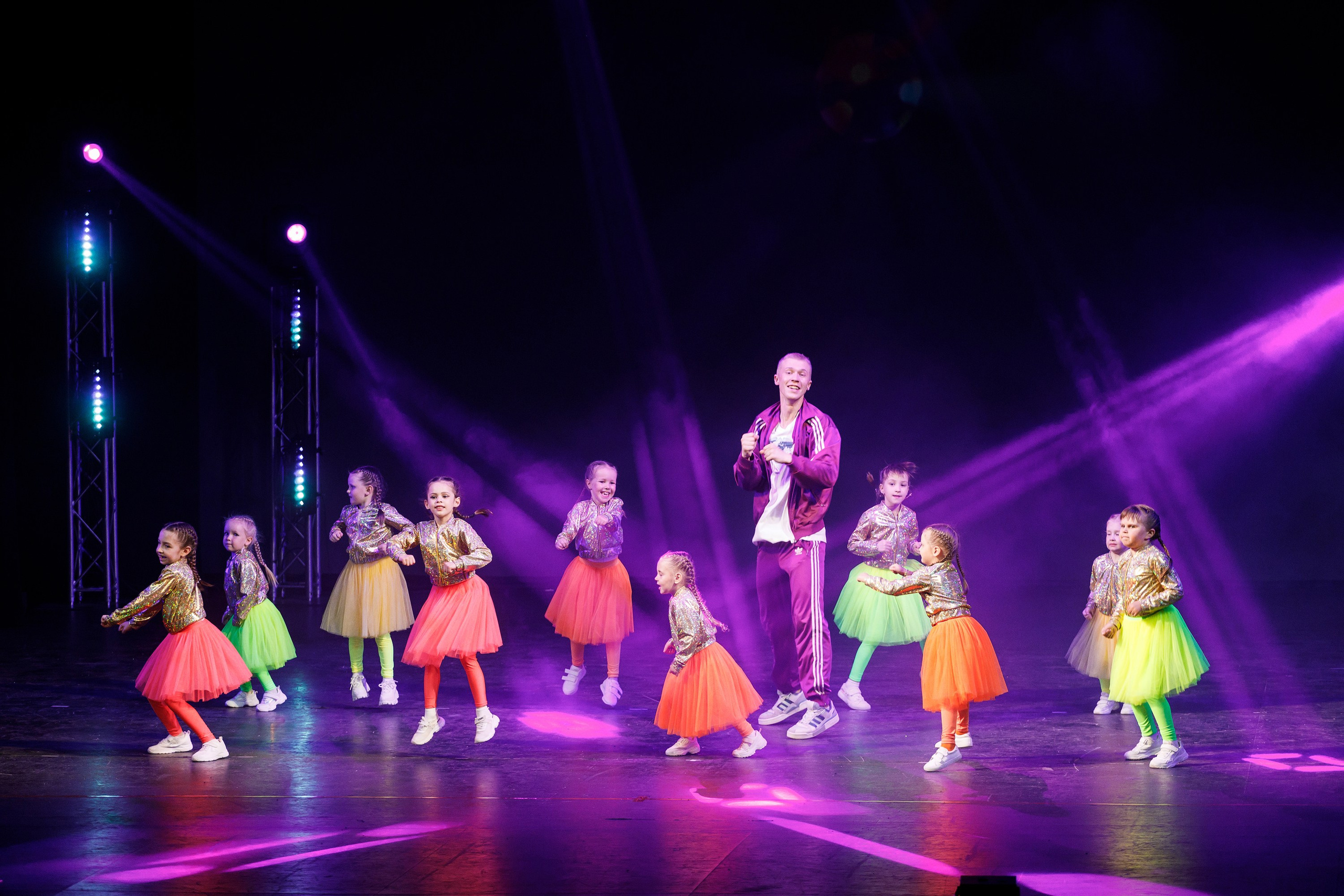 Отчётный концерт TODES Пермь. Фотограф Дмитрий Молчанов | Фотограф Пермь | Фотограф