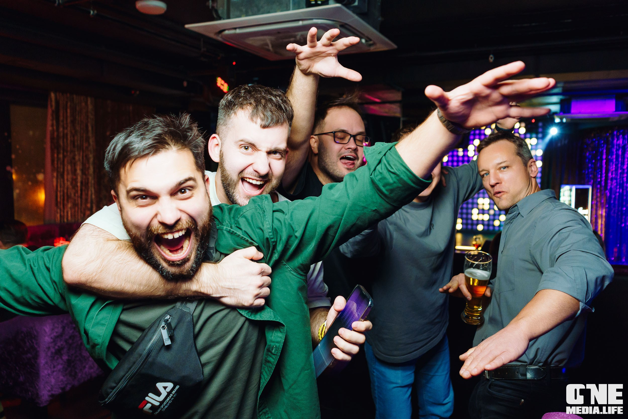 Фоторепортаж из караоке-клуба Эйфория. One Media Life: фоторепортажи, фотоотчеты с мероприятий и заведений