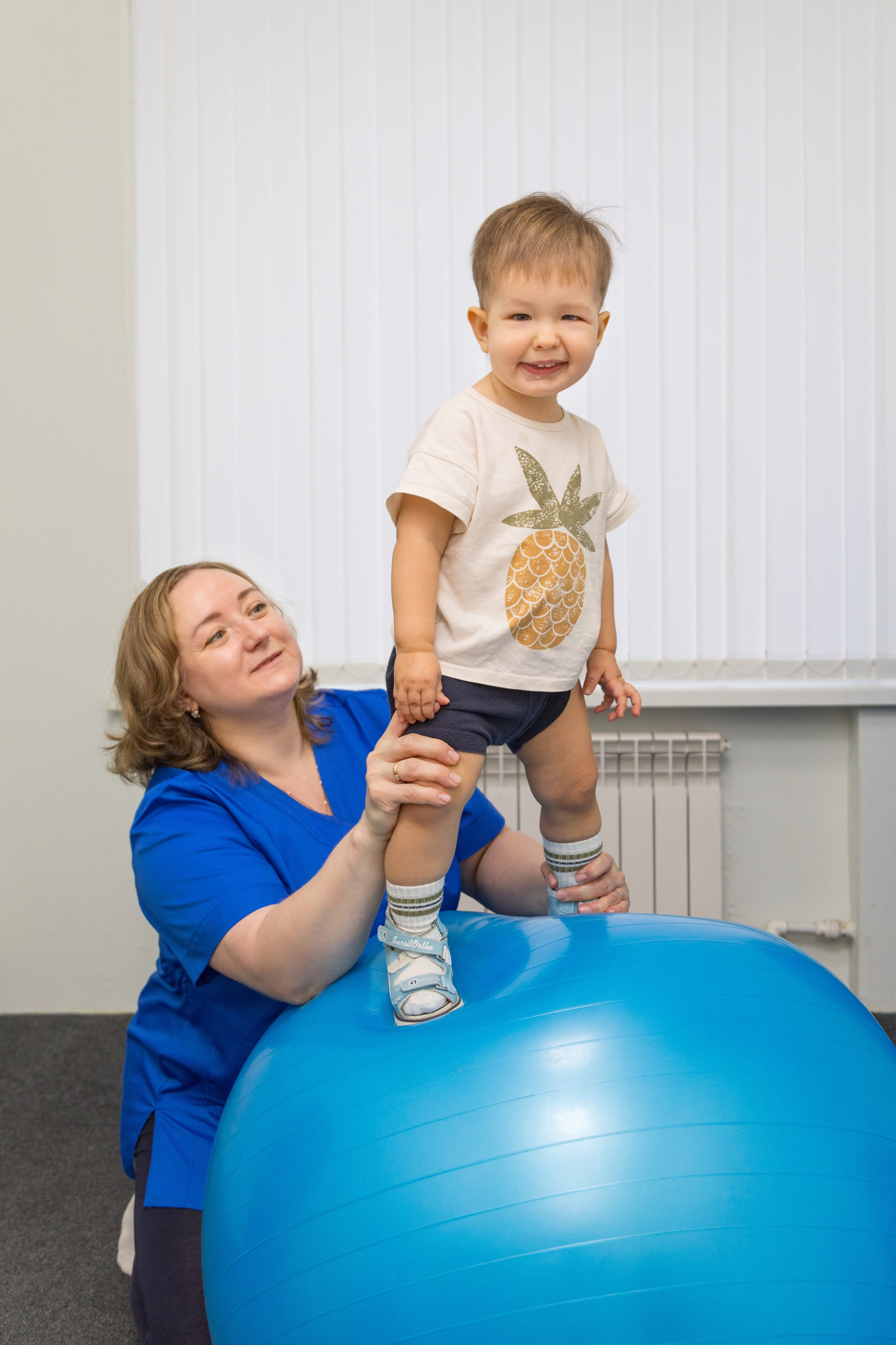 Для детского реабилитационного центра Первый шаг. Детский и контент фотограф Надя Волкова Санкт-Петербург