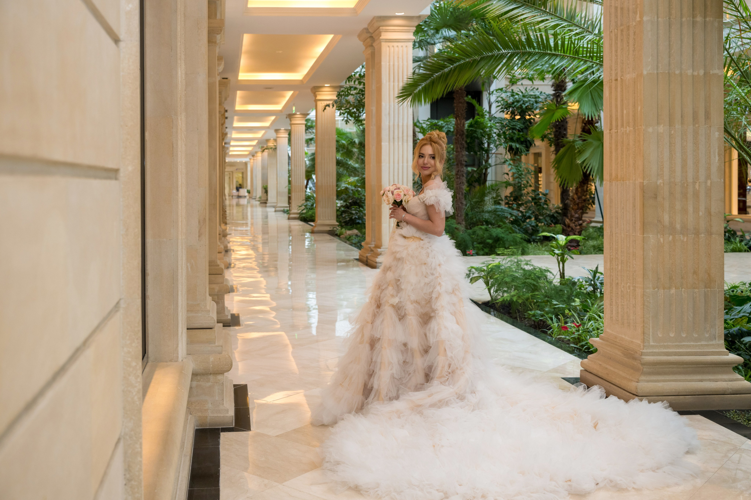 Виктор & Кристина. Семейный и контент фотограф в Москве Alira