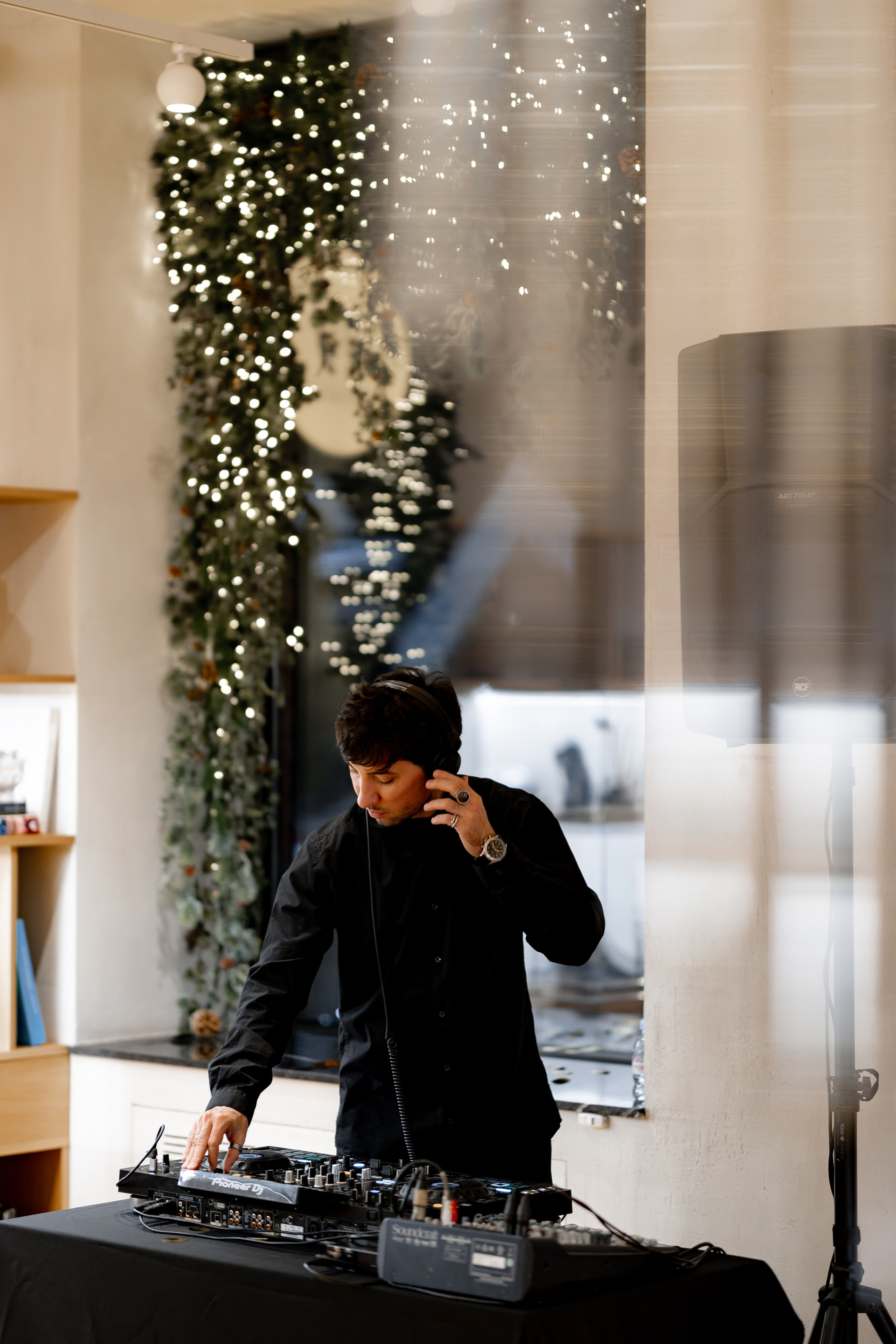 Le Noir. Главная