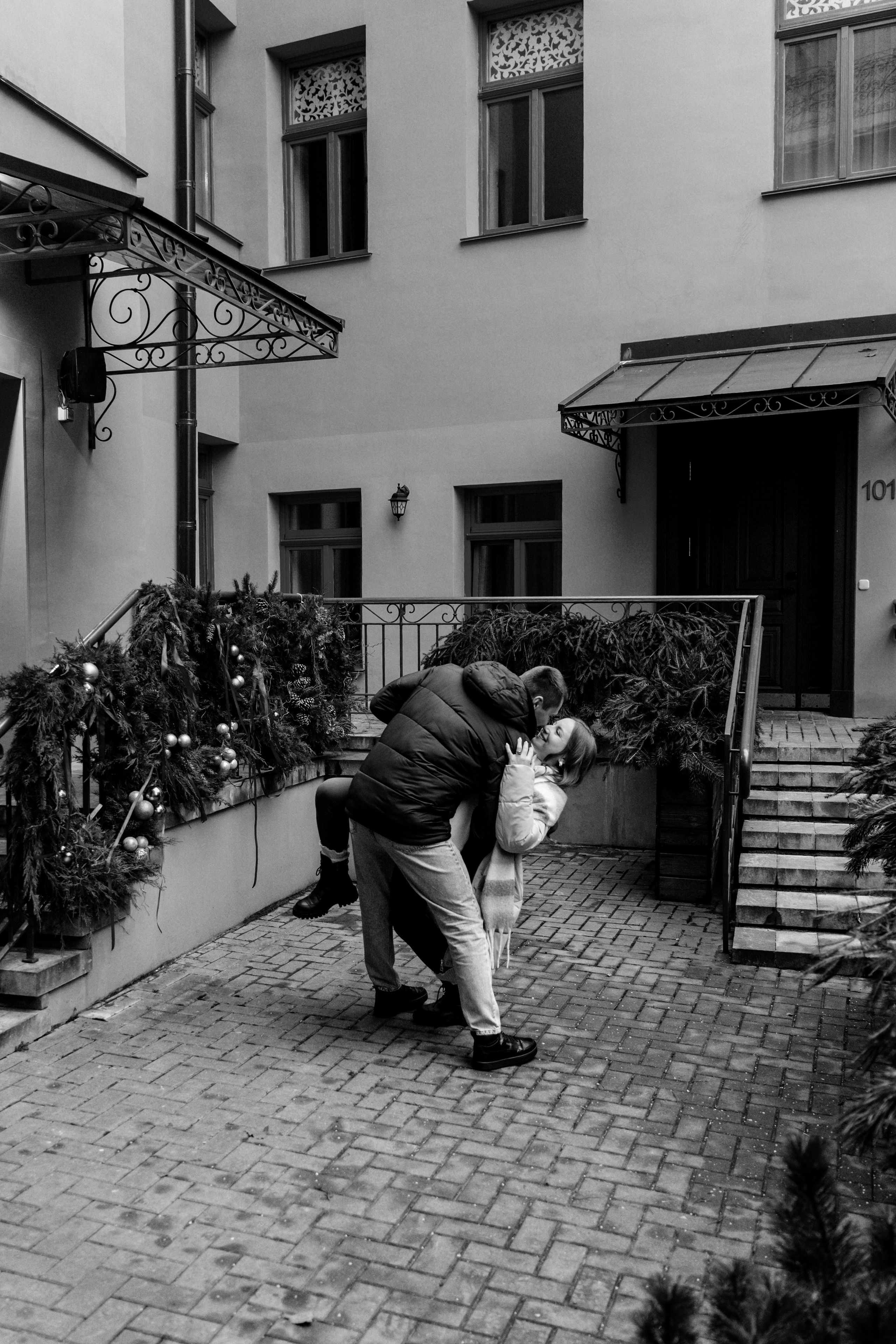 История любви в городе М. Ваш семейный фотограф в Минске — Вика Трегубова