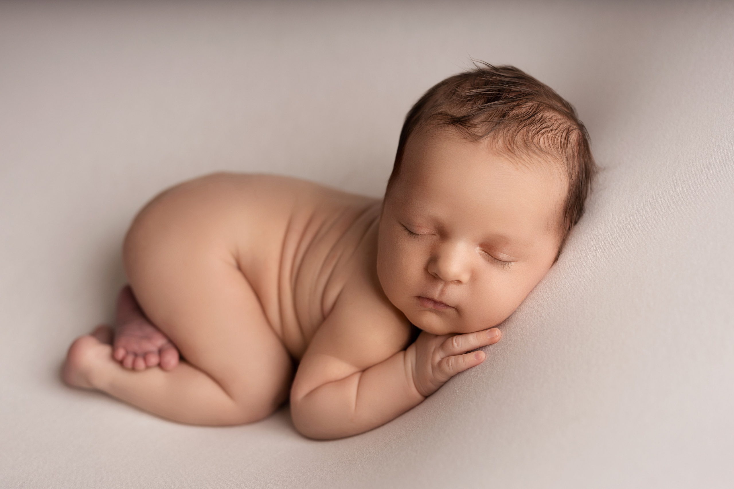 Фотограф новорожденных | Екатерина | Портфолио и цены | Съемка в студии и дома. Фотограф уникального направления ньюборн в Москве Екатерина Буценина