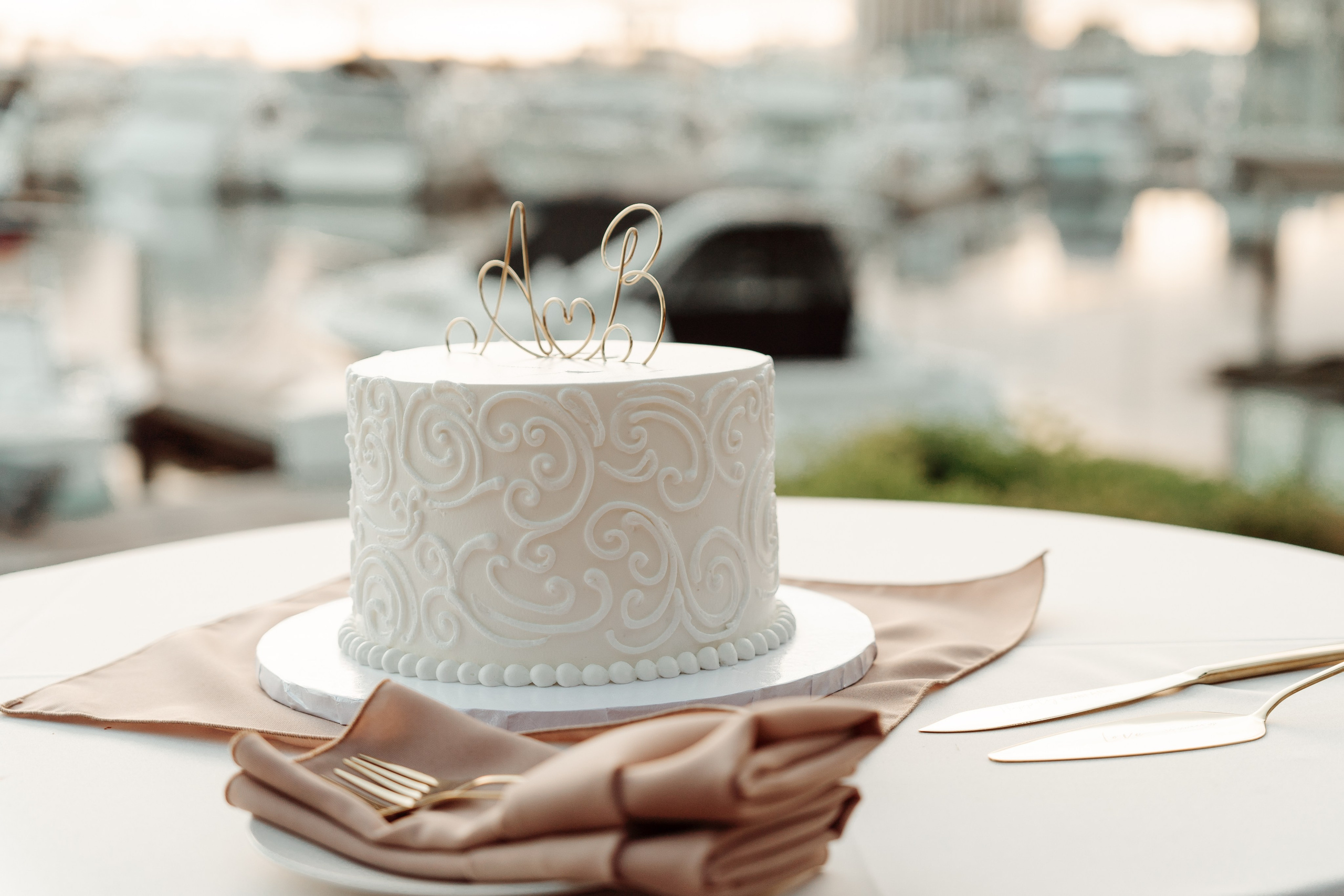 2025-08-16_BryanAmber. Ретушер Зенькевич Света