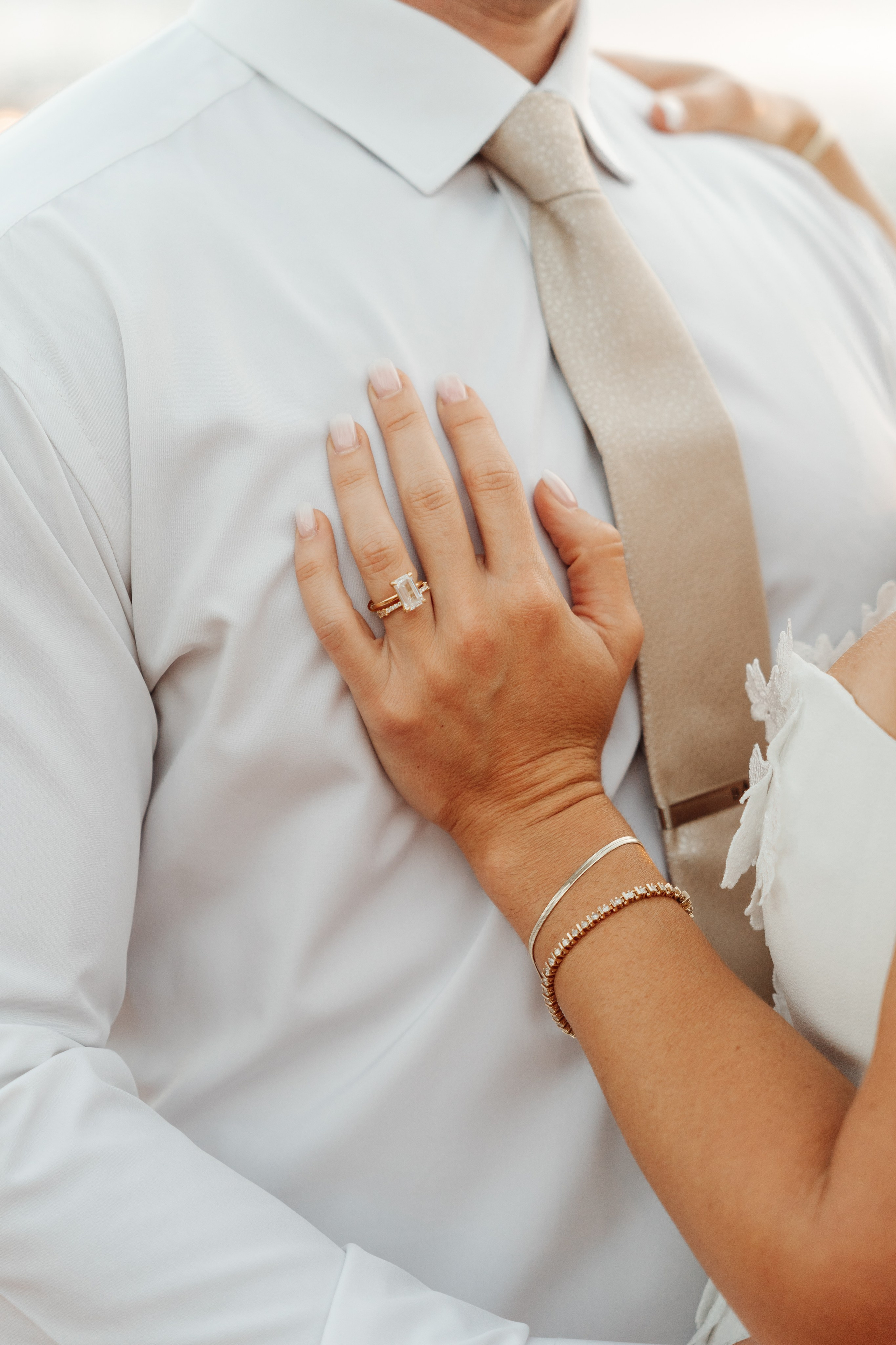 2025-08-16_BryanAmber. Ретушер Зенькевич Света