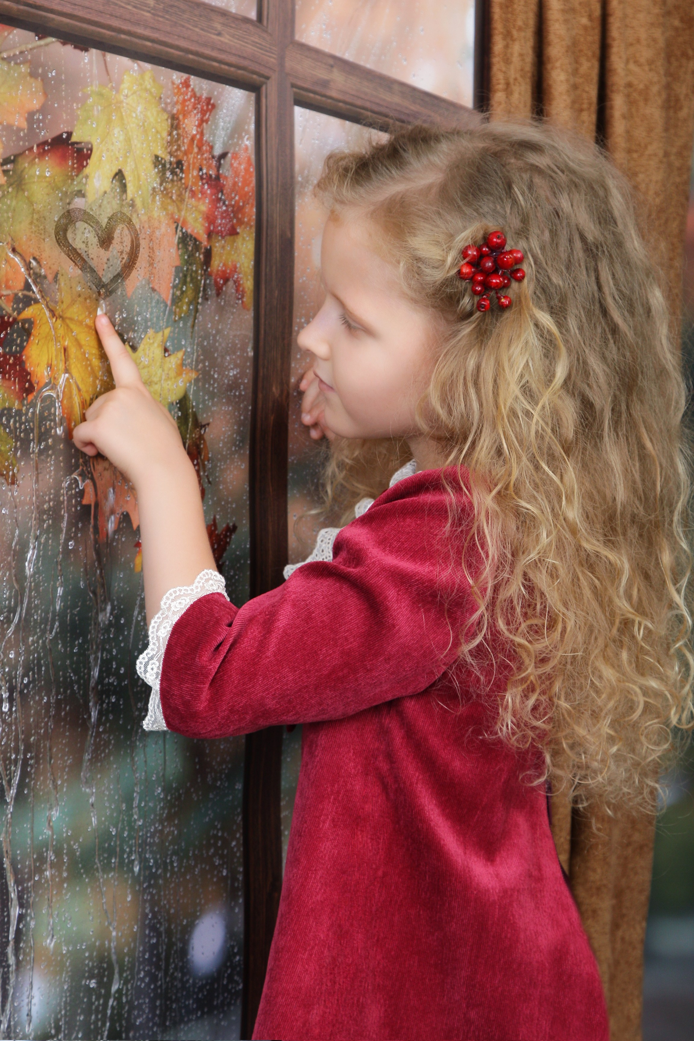 КОМПАНИЯ КРАЙФОТО ФОТОСЕССИЯ ОСЕНЬ В ГОРОДЕ