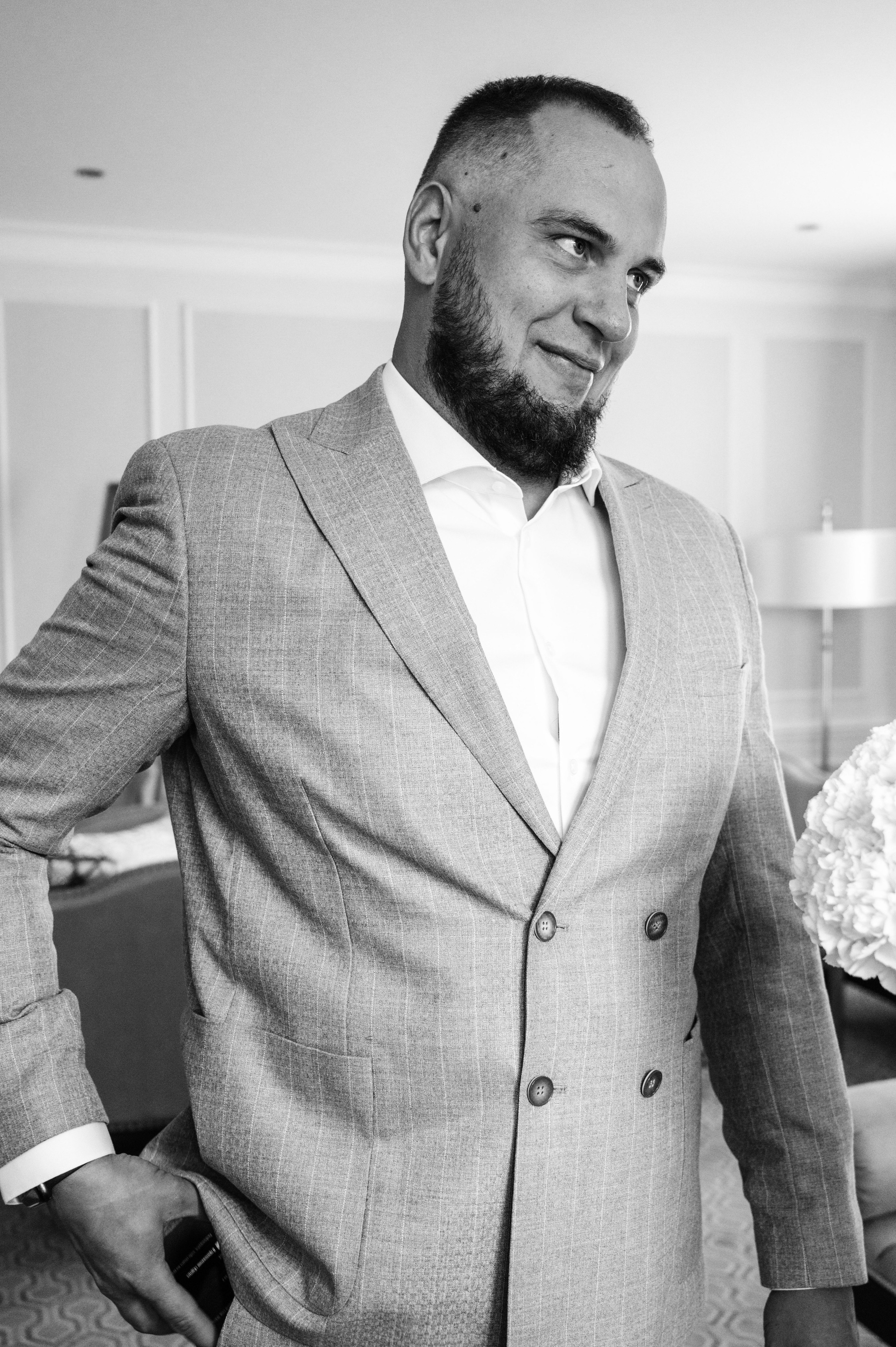 Свадьба. Профессиональный фотограф беременности в СПБ. Стильные фотосессии беременности в стиле минимализм и классическая фотография