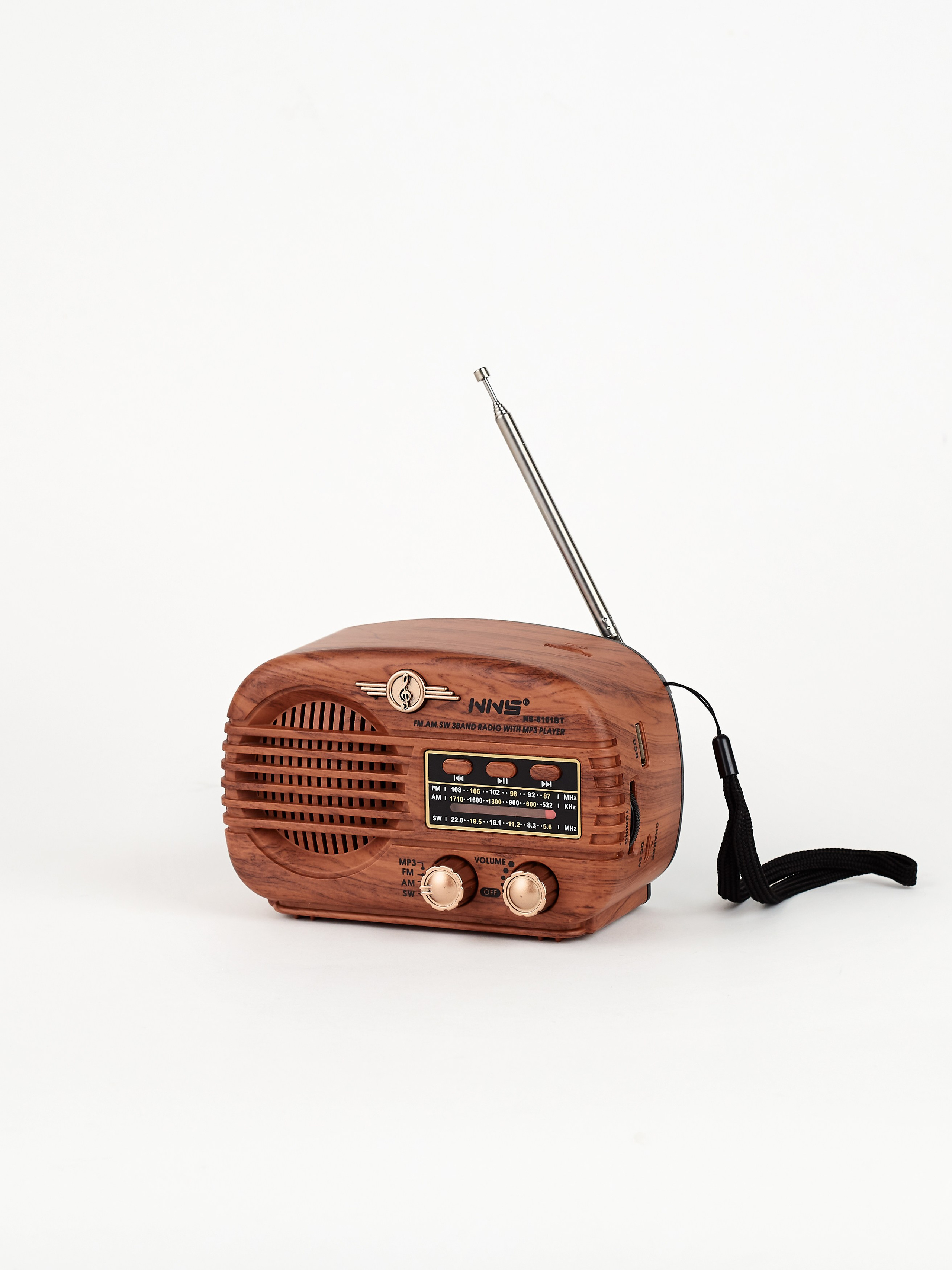 Радио. Предметный фотограф, инфографика и видео в Санкт-Петербурге