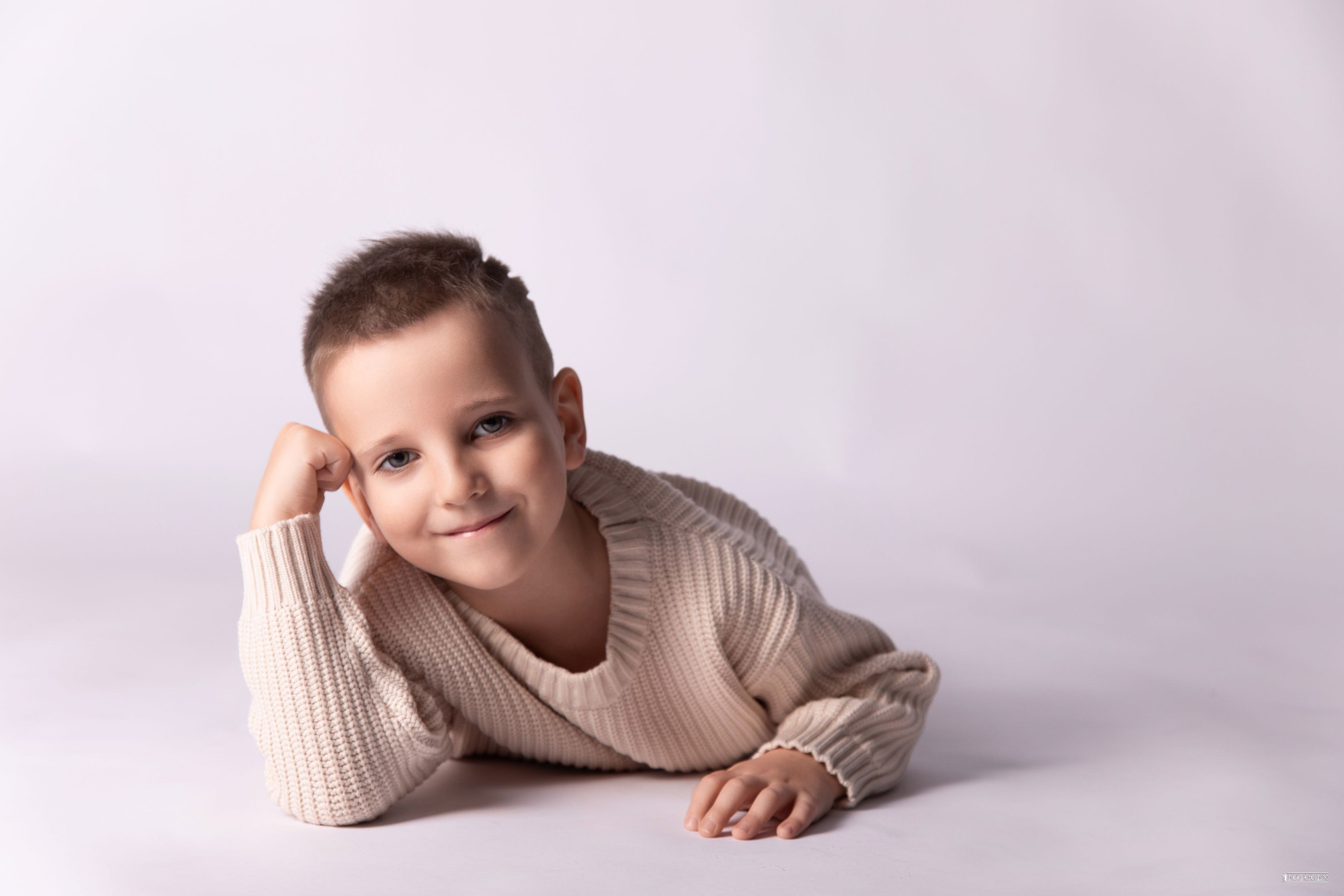 Фотосессия Мальчиков до 6 лет в Студии — Fotogen. Интерьерная фотостудия FOTOGEN г. Краснодар