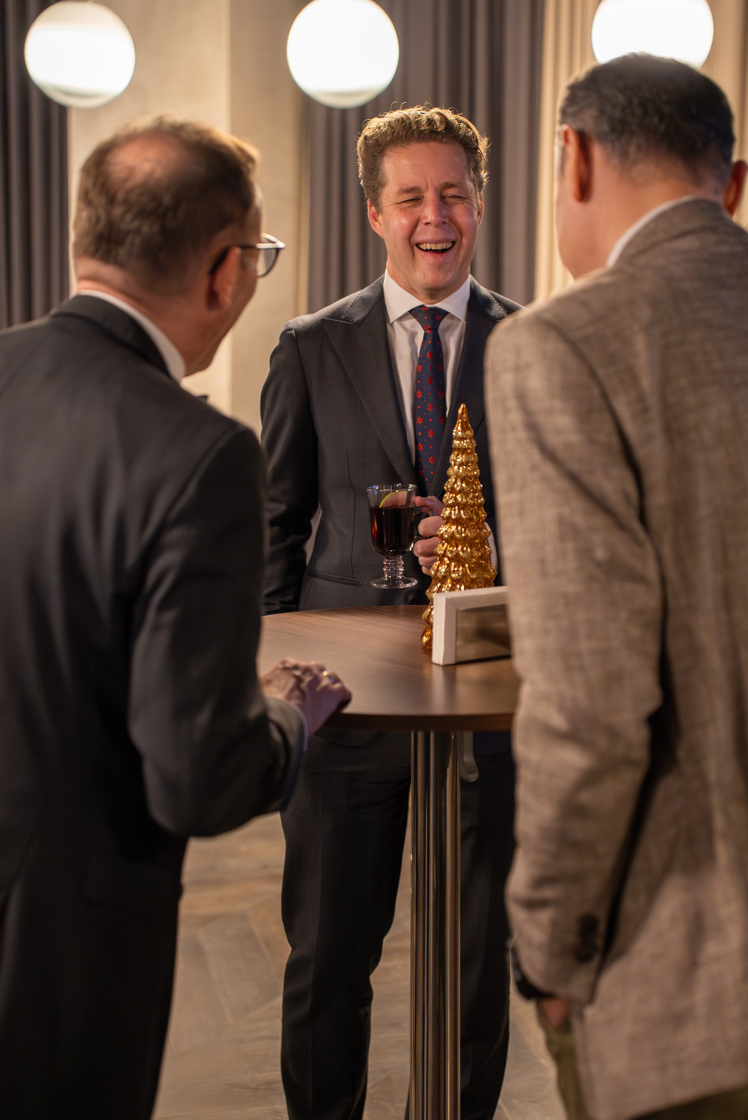 Фотосъёмка новогоднего корпоратива в СПБ Москве