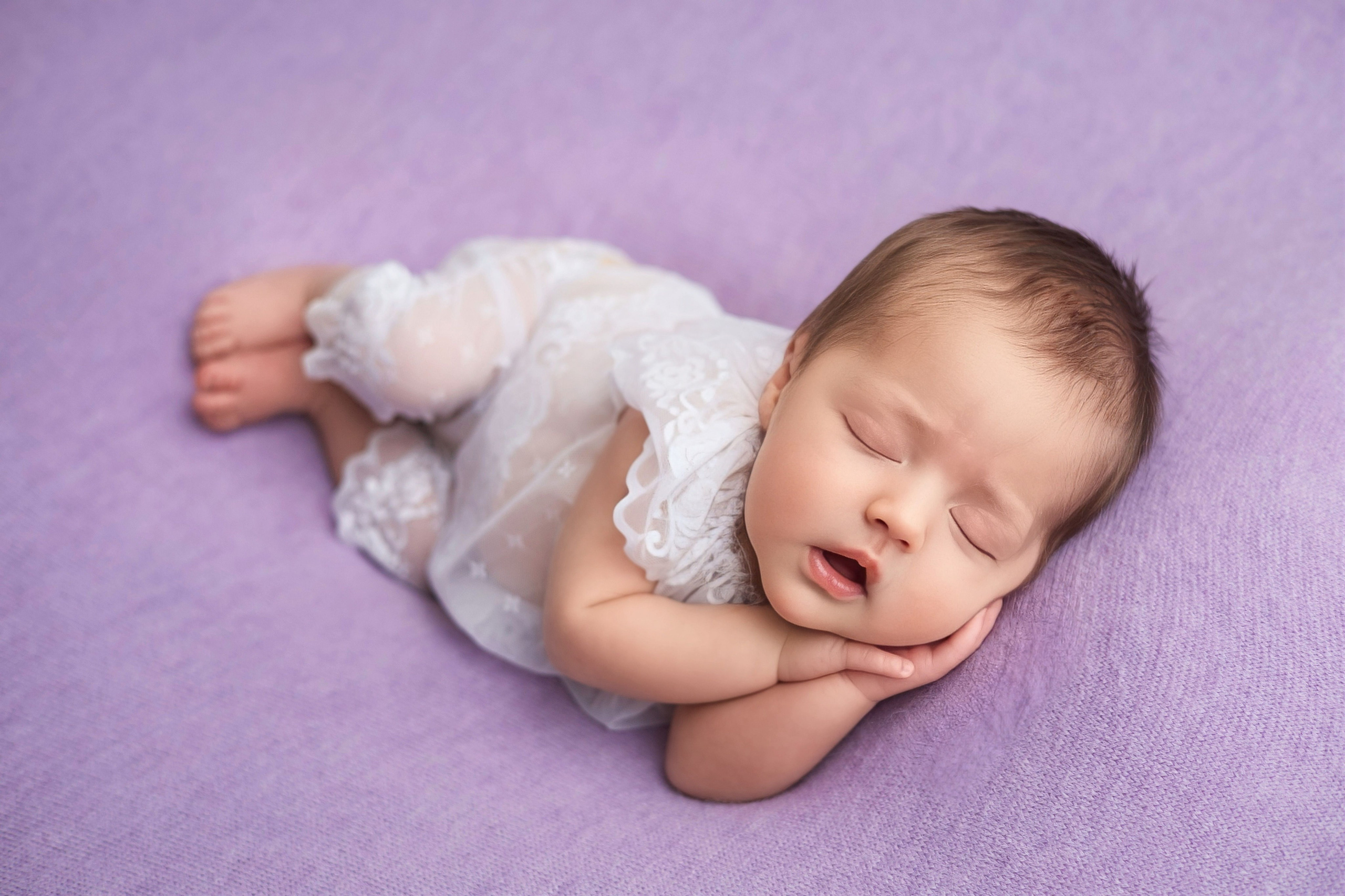 Девочки. Давидова Лола Москва фотограф новорожденных