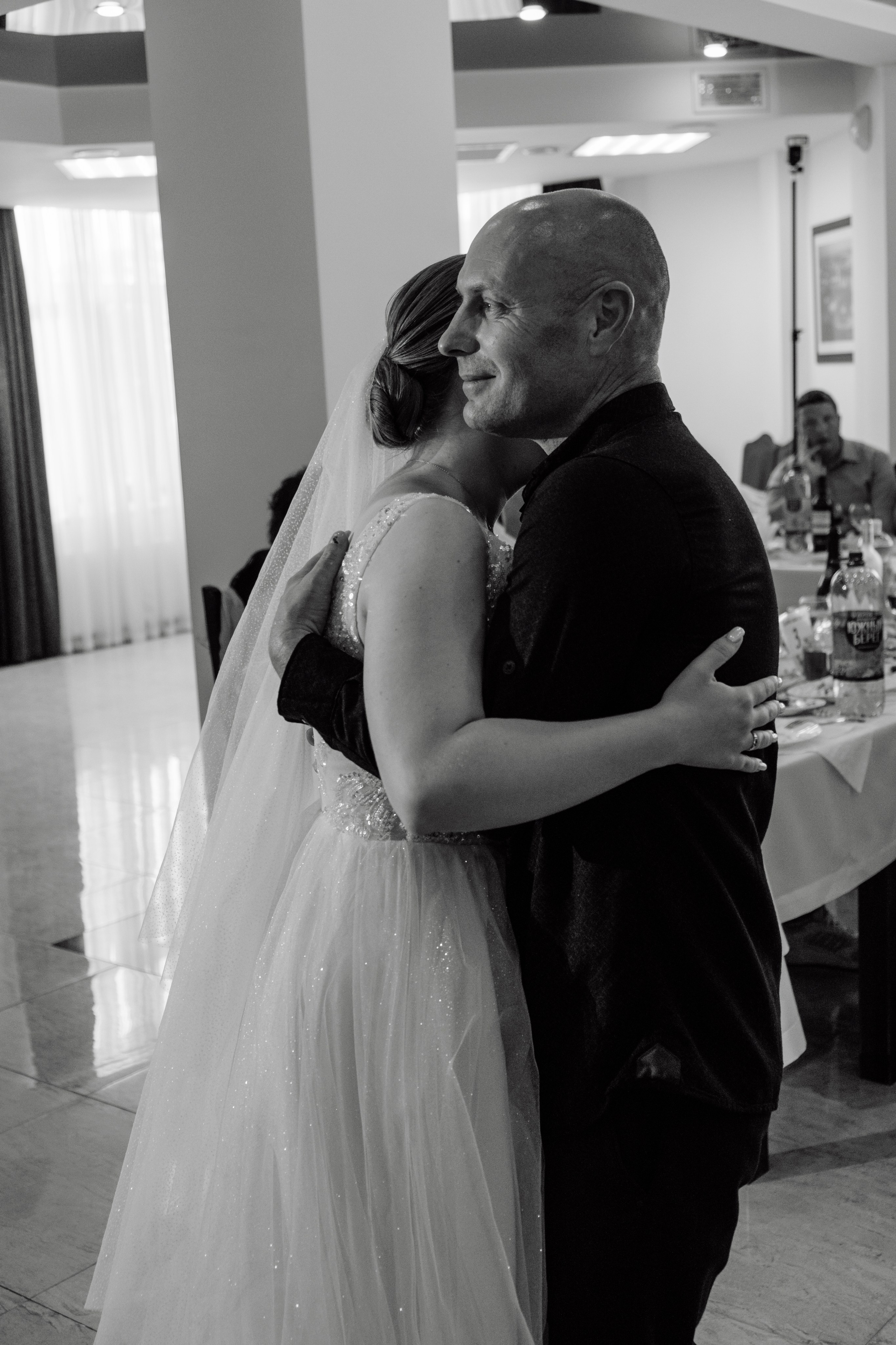 Свадебная фотосессия - выездная регистрация и банкет. Крым. Профессиональная фотосъемка в Крыму. Натуральные эмоции и живые кадры. Забронируйте дату прямо сейчас!