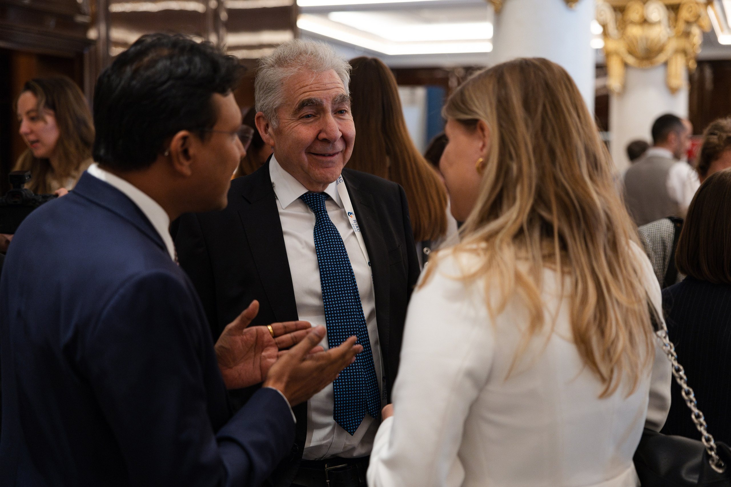 RIAC 2025. Свадебный репортажный фотограф в Москве