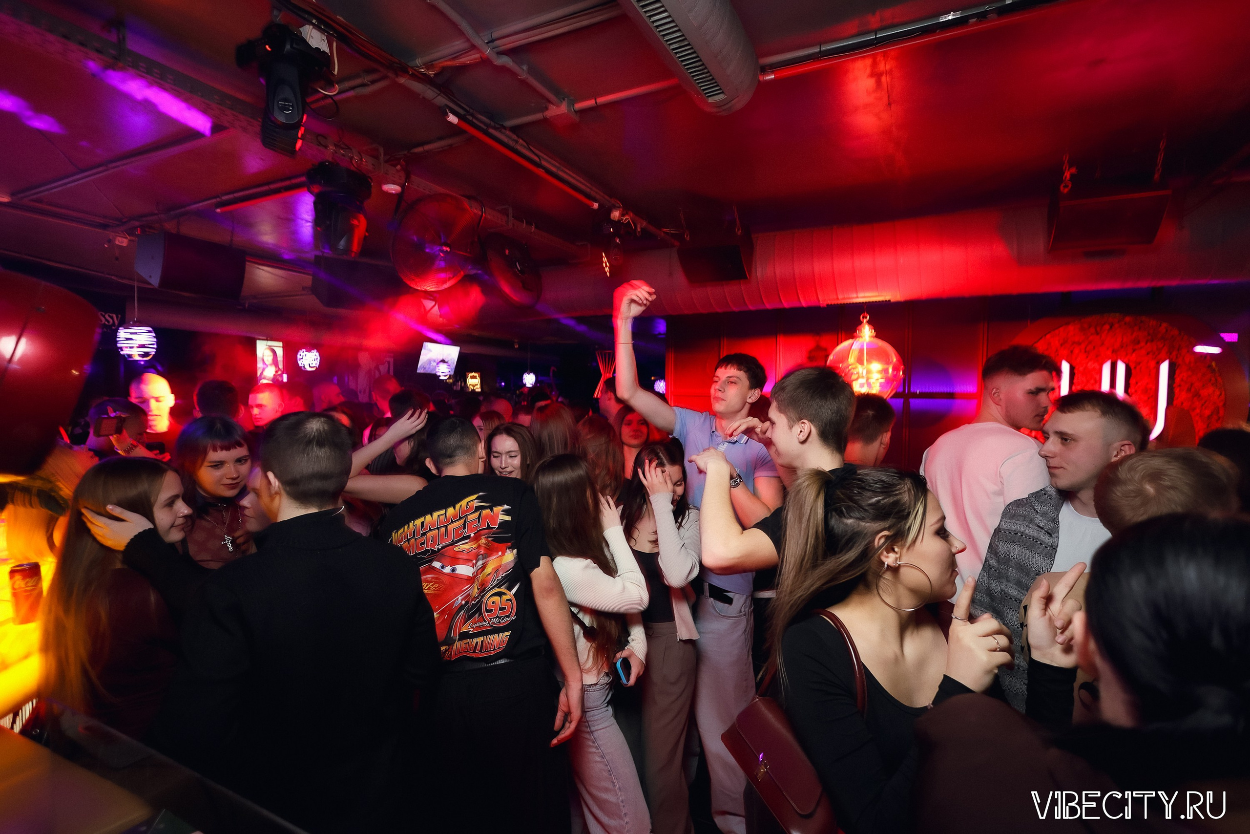 DOUBLE U. VIBECITY.RU Вайб Сити Ру Фоторепортажи Фотоотчеты Калининград