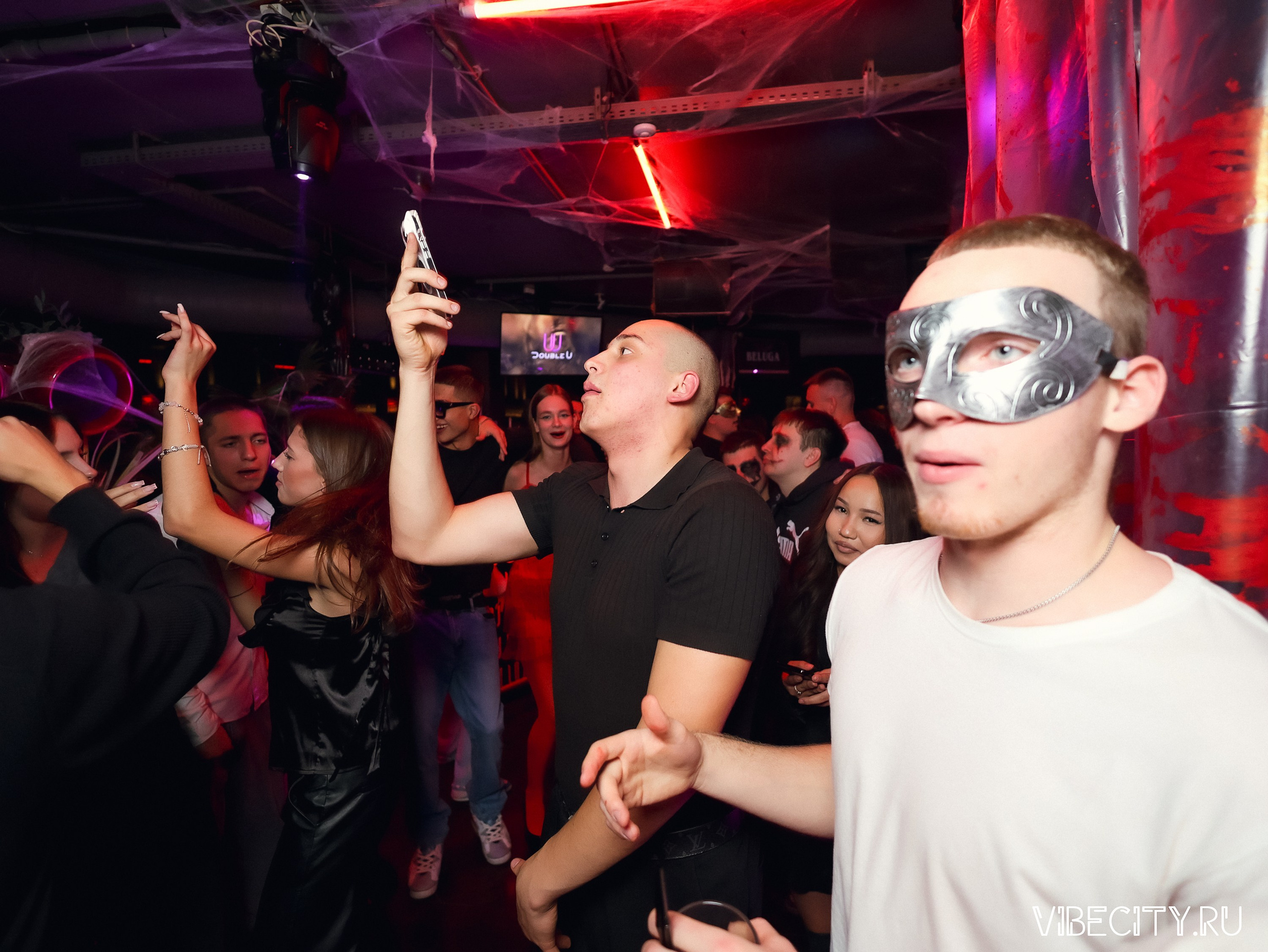 DOUBLE U. VIBECITY.RU Вайб Сити Ру Фоторепортажи Фотоотчеты Калининград